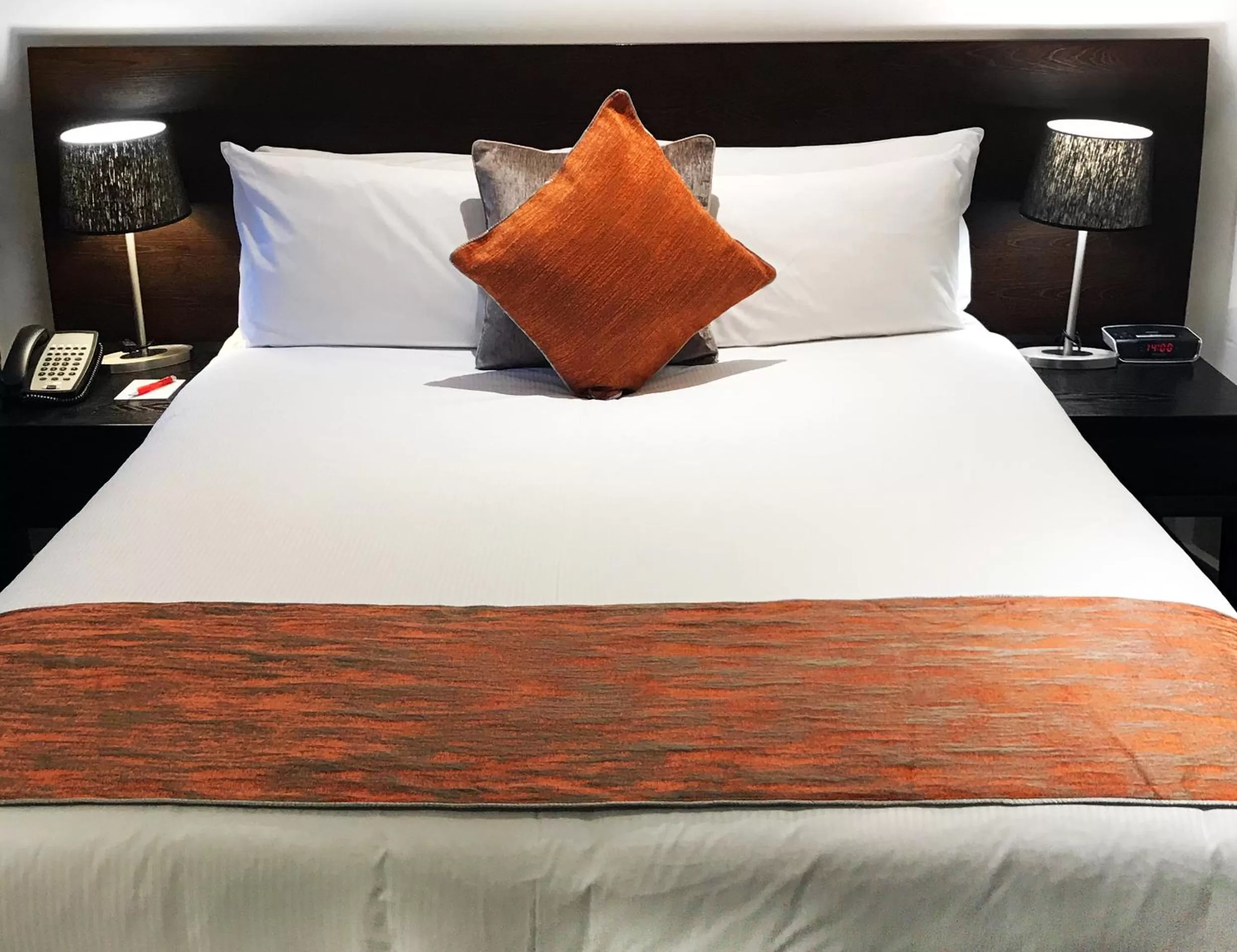 Superior King or Twin Room in Hotel Grand Chancellor Melbourne