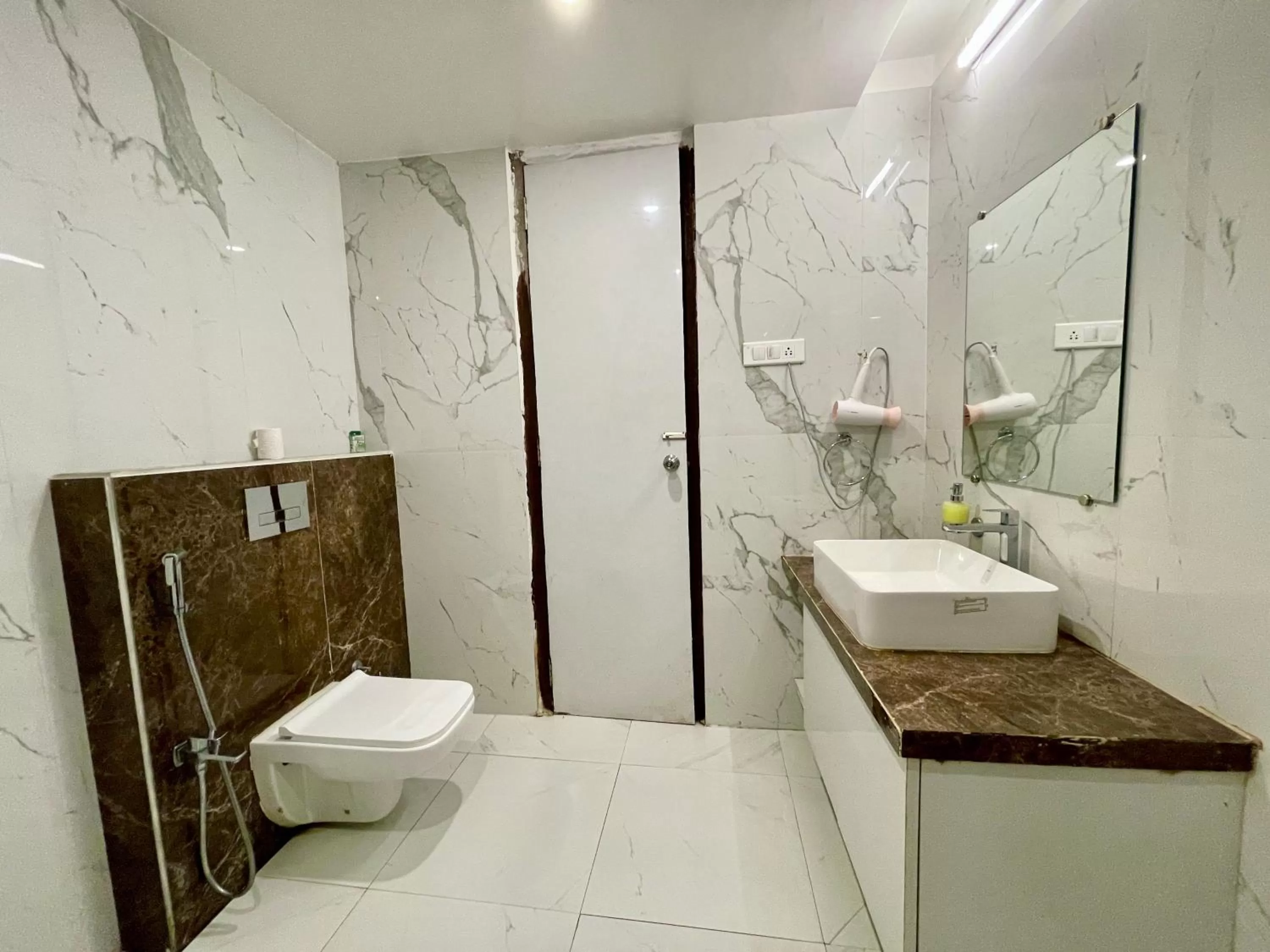 Bathroom in Hotel TBS sea view ! Puri