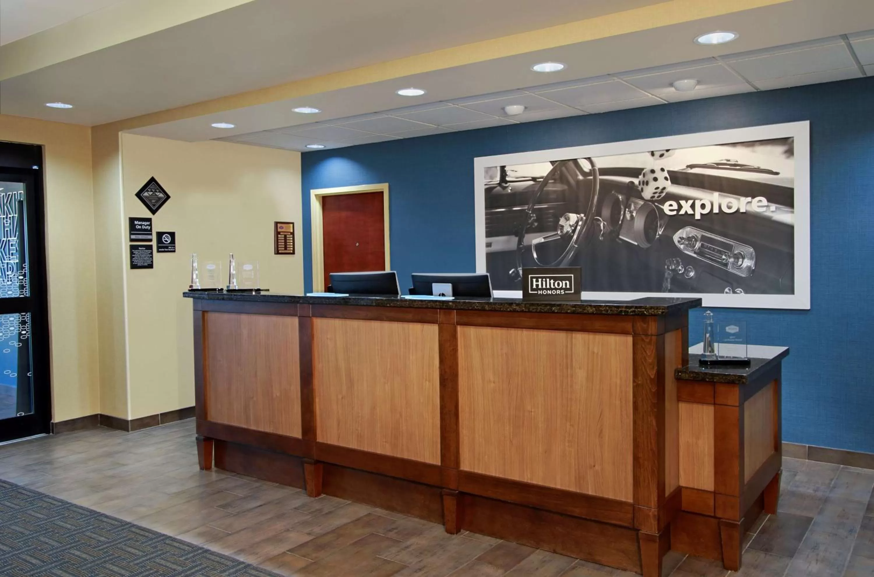Lobby or reception in Hampton Inn Winfield