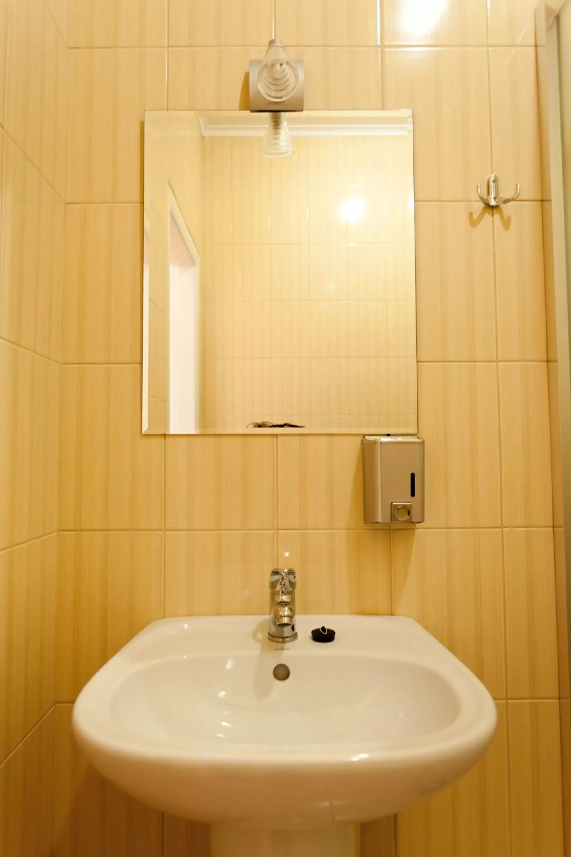 Standard Twin Room in Budget Hotel Ekotel Standard Twin Room in Budget Hotel Ekotel