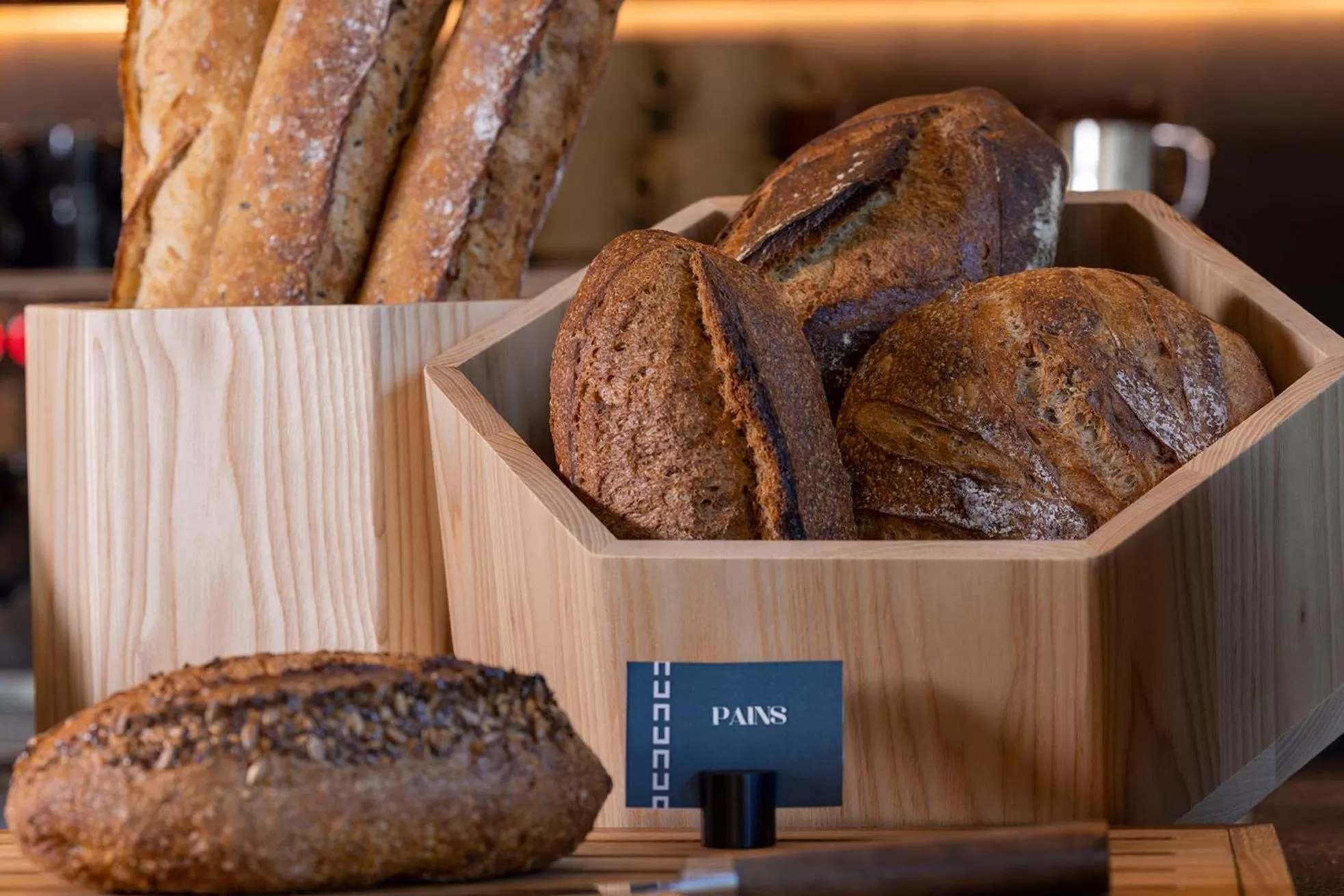 Continental breakfast in Quinzerie hôtel