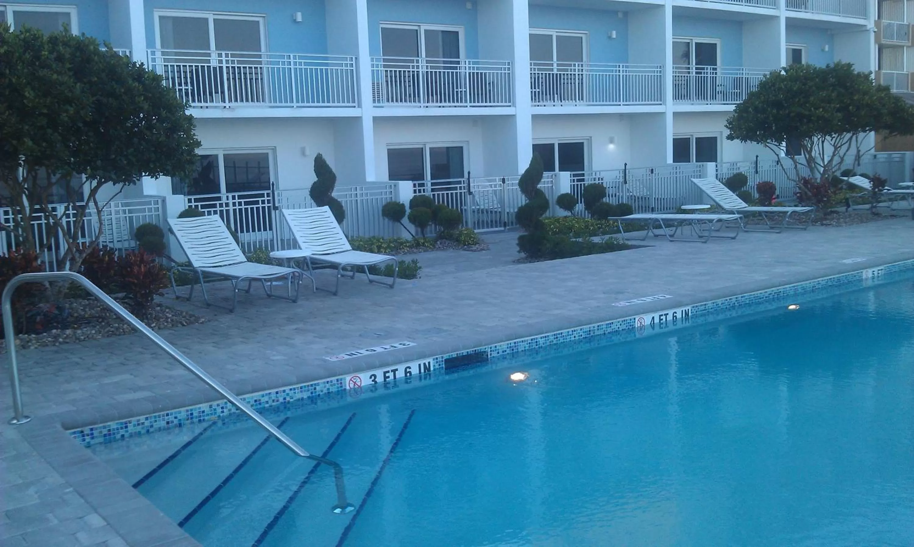 Swimming pool in Lotus Boutique Inn and Suites