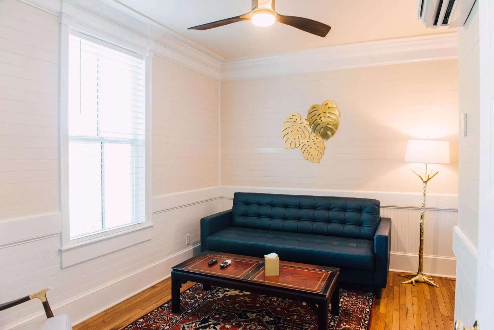 Living room in The Gibson Inn