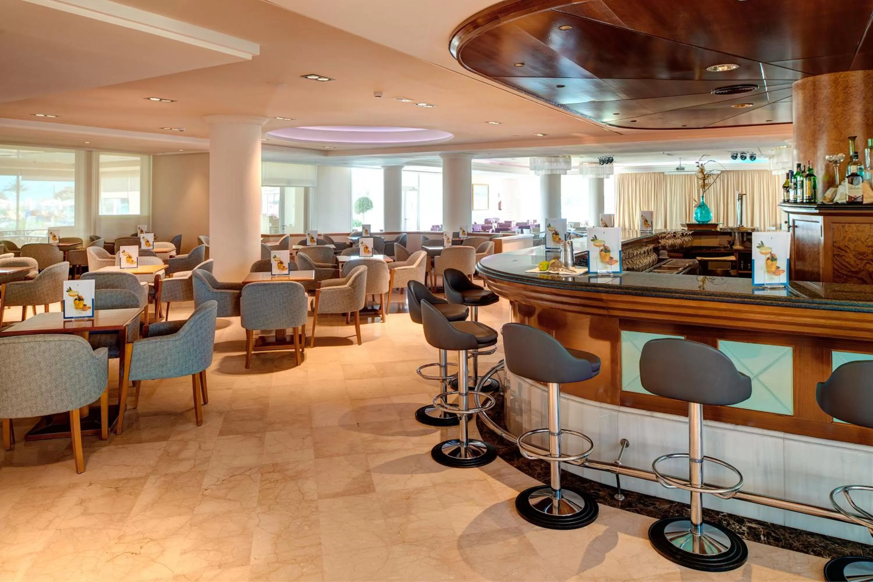 Lounge or bar in Hipotels Hipocampo Playa