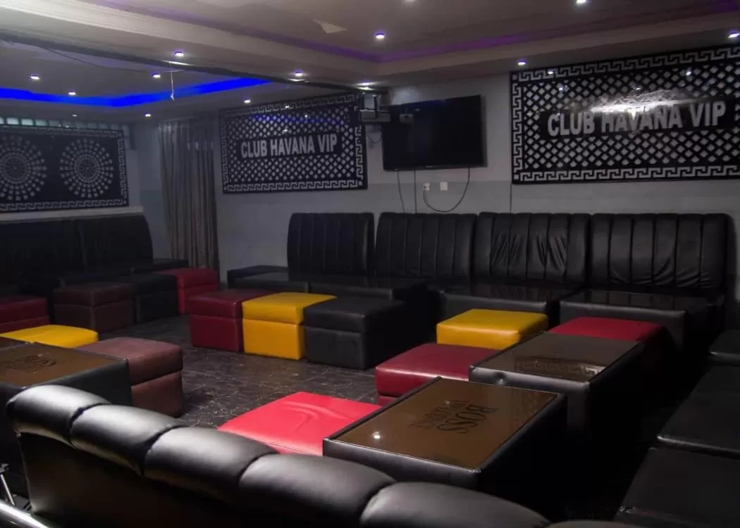 BOSS HOTELS & SUITES*****