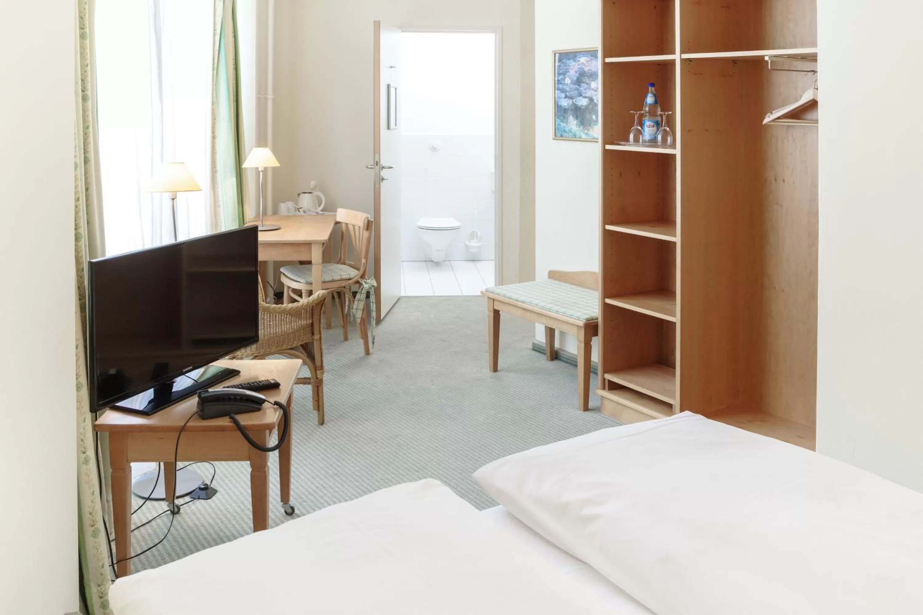 Photo of the whole room, Bed in Hotel Leipzig City Nord by Campanile