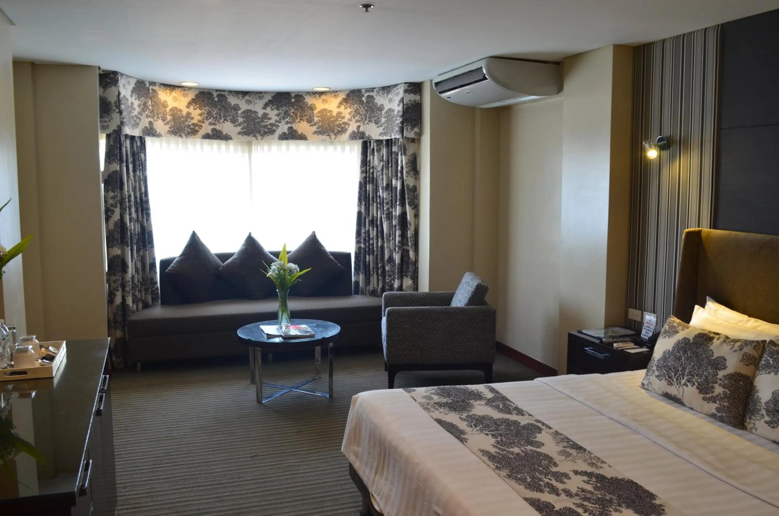 Bed in El Cielito Inn - Sta. Rosa