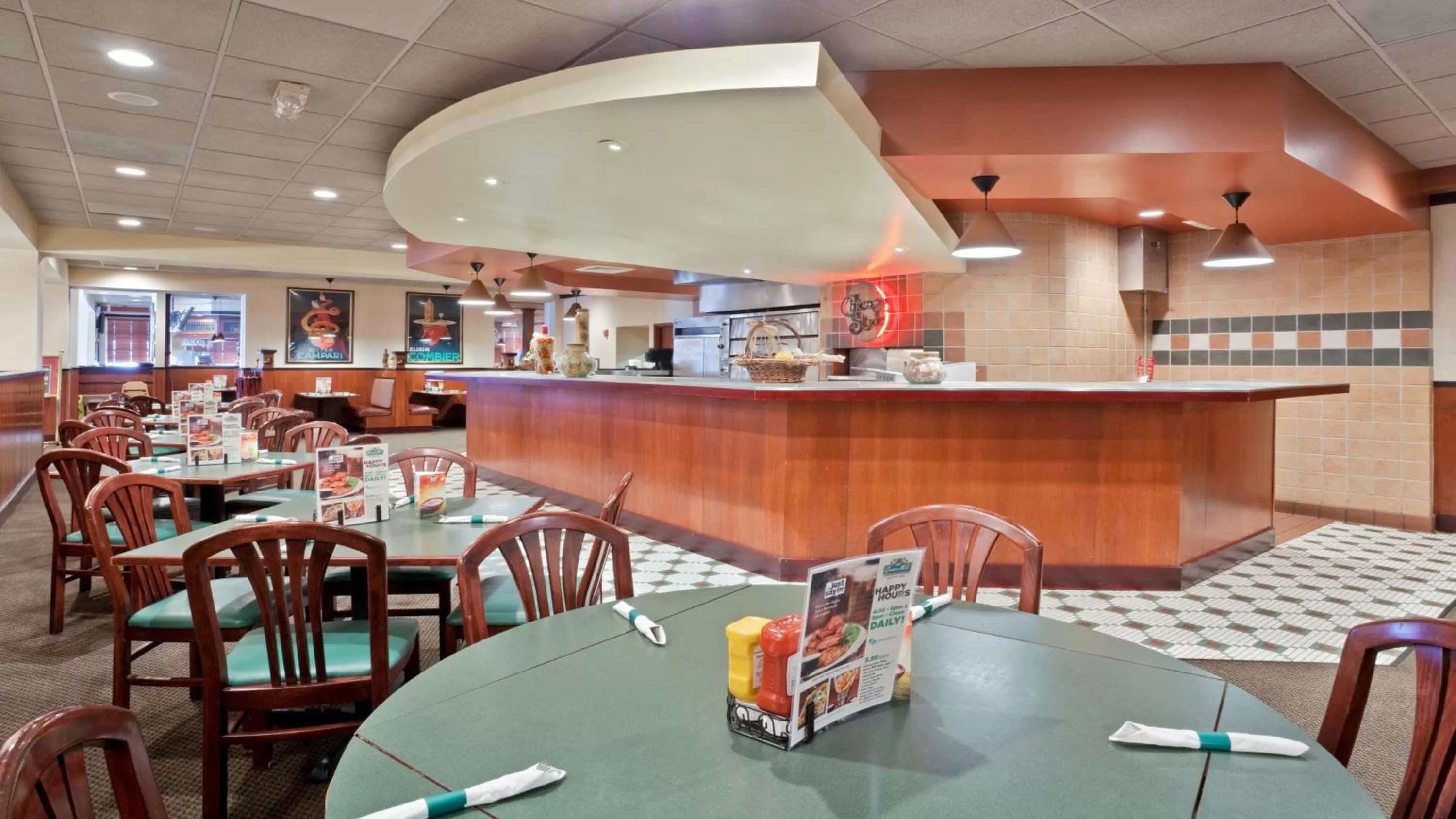 Restaurant/places to eat in Holiday Inn Hotel & Suites Overland Park-West by IHG
