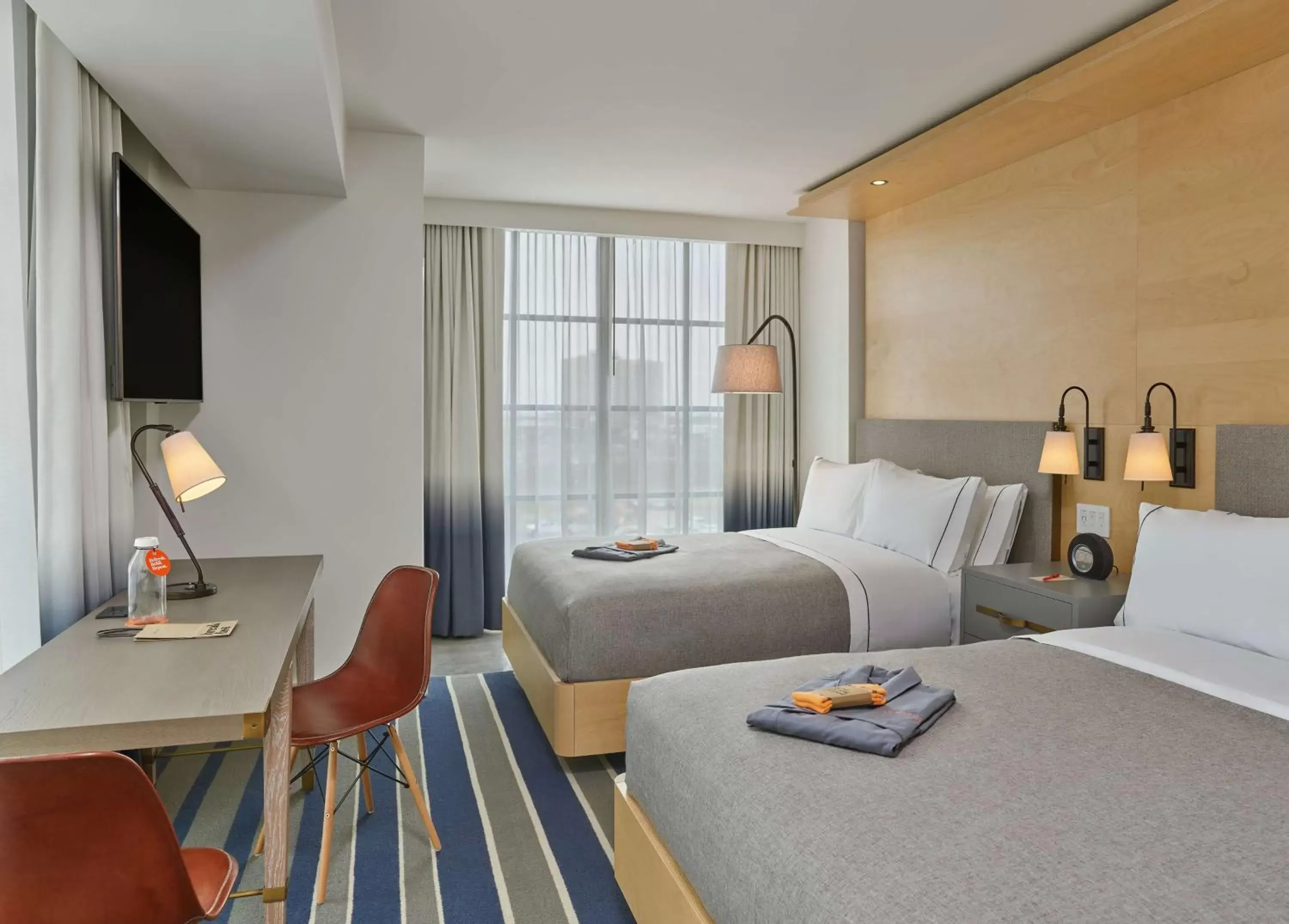 Premium Corner Queen Room with City View in Canopy By Hilton Washington DC Bethesda North Premium Corner Queen Room with City View in Canopy By Hilton Washington DC Bethesda North