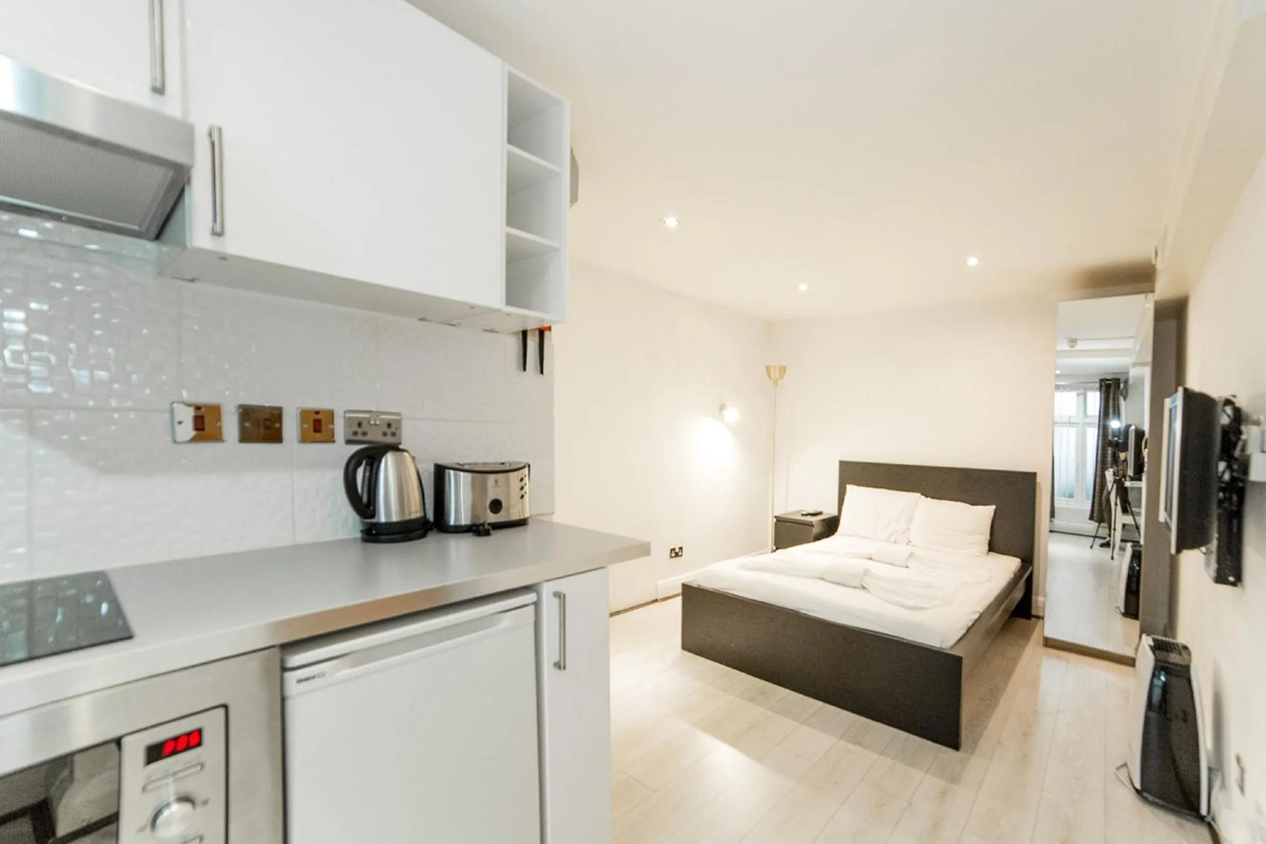 Imperial Court Studios