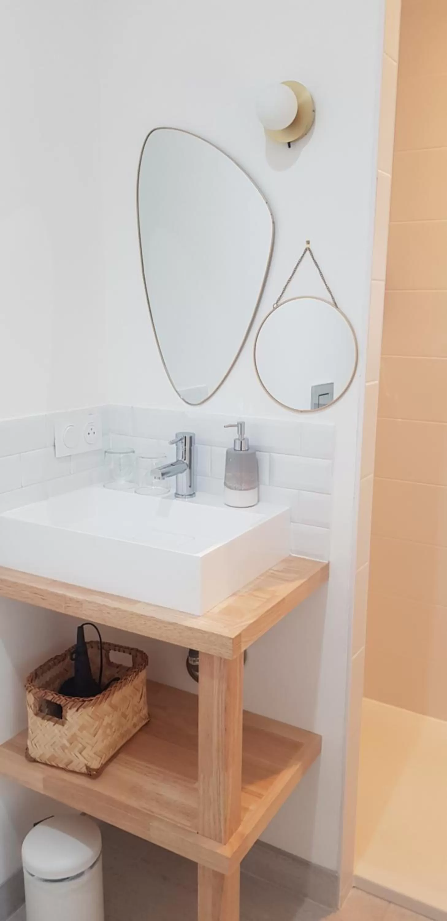 Bathroom in La Passerelle