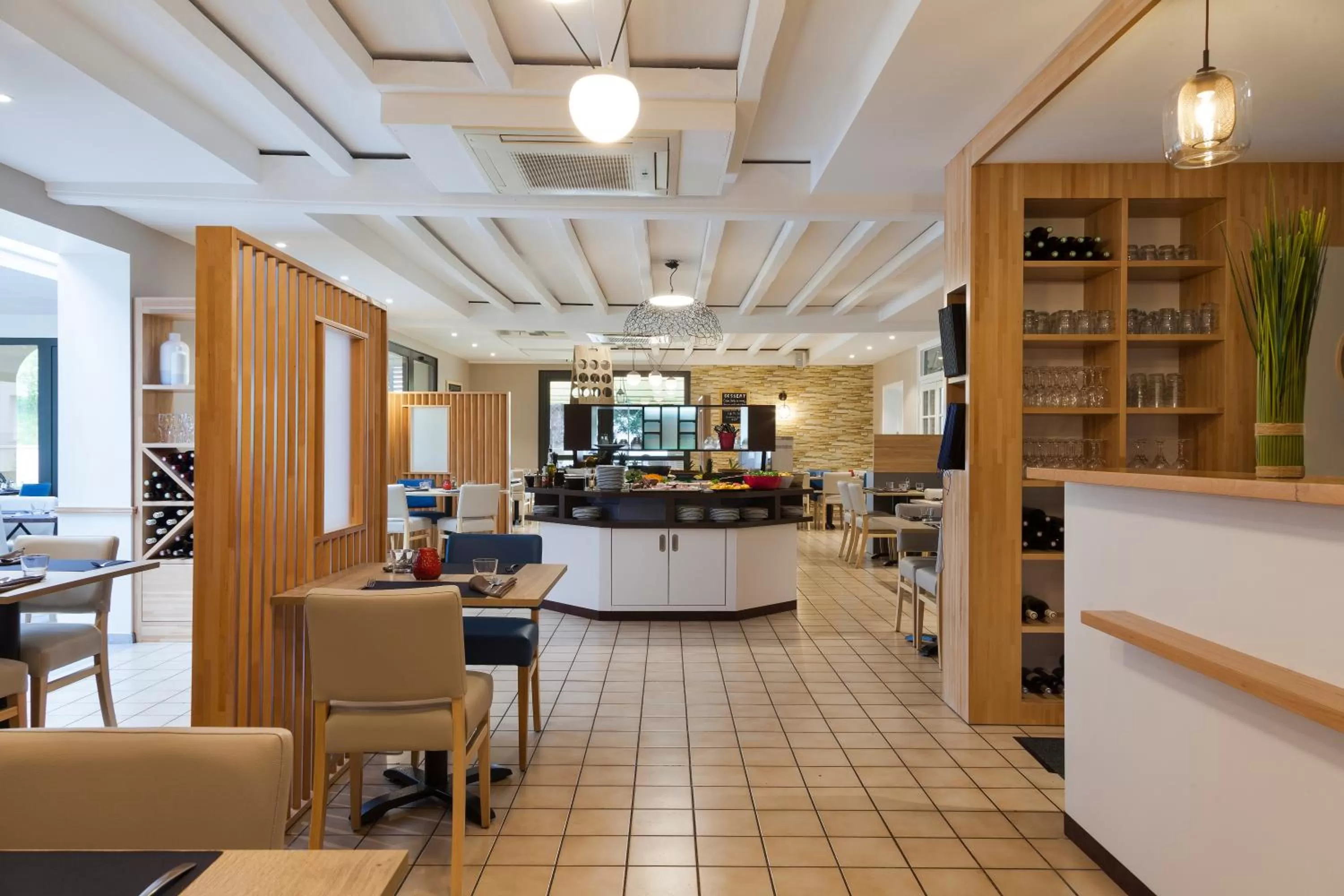 Restaurant/places to eat in The Originals City, Hôtel Limoges Sud Feytiat