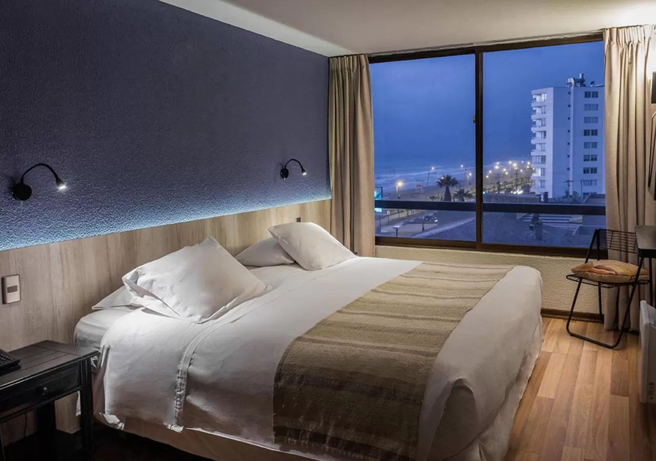 Bedroom, Bed in Hotel Club La Serena