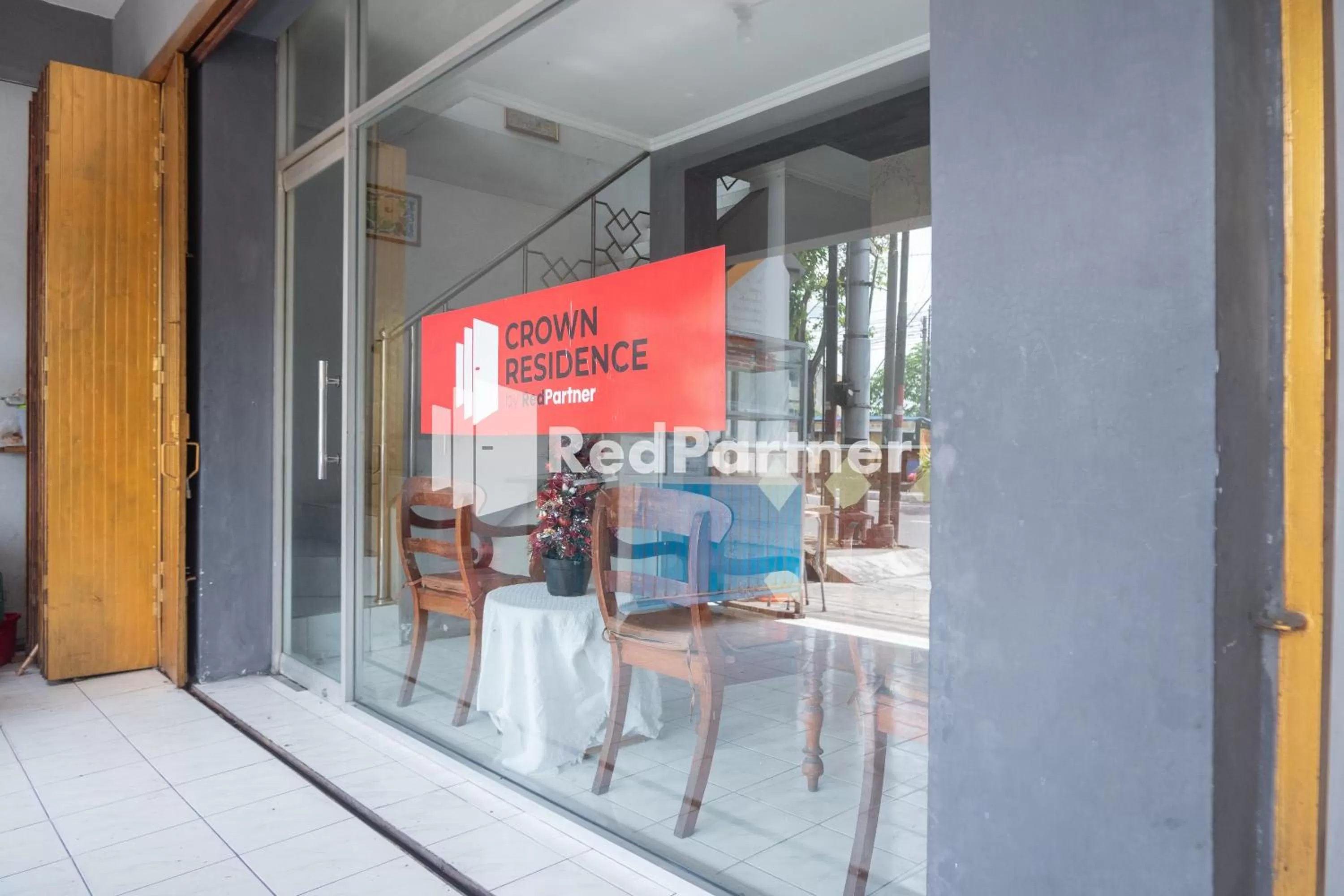 Property building in Crown Residence near Tugu Yogyakarta RedPartner