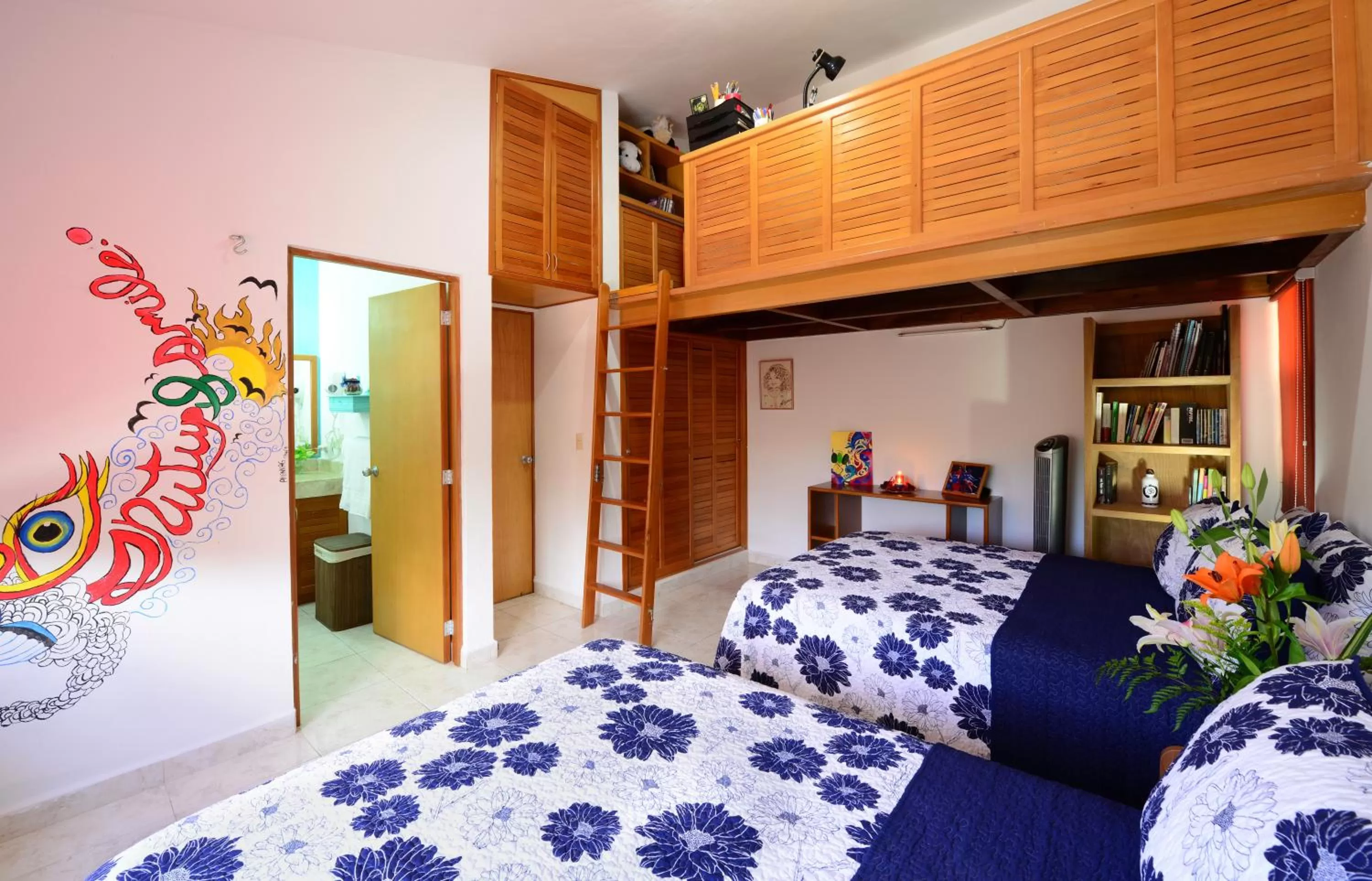 Photo of the whole room in B&B Mom's House