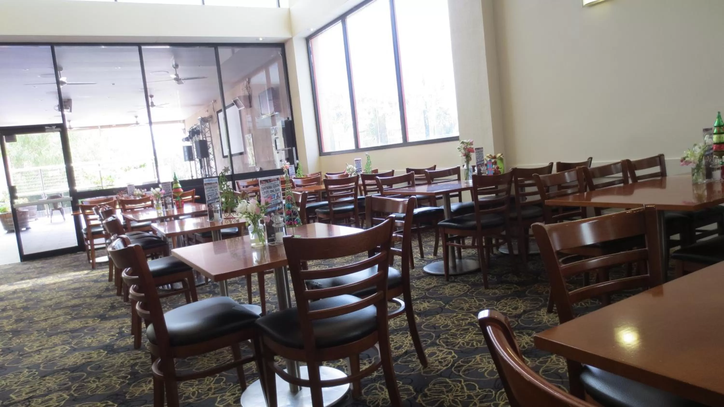 Restaurant/places to eat in Amaroo Hotel Dubbo