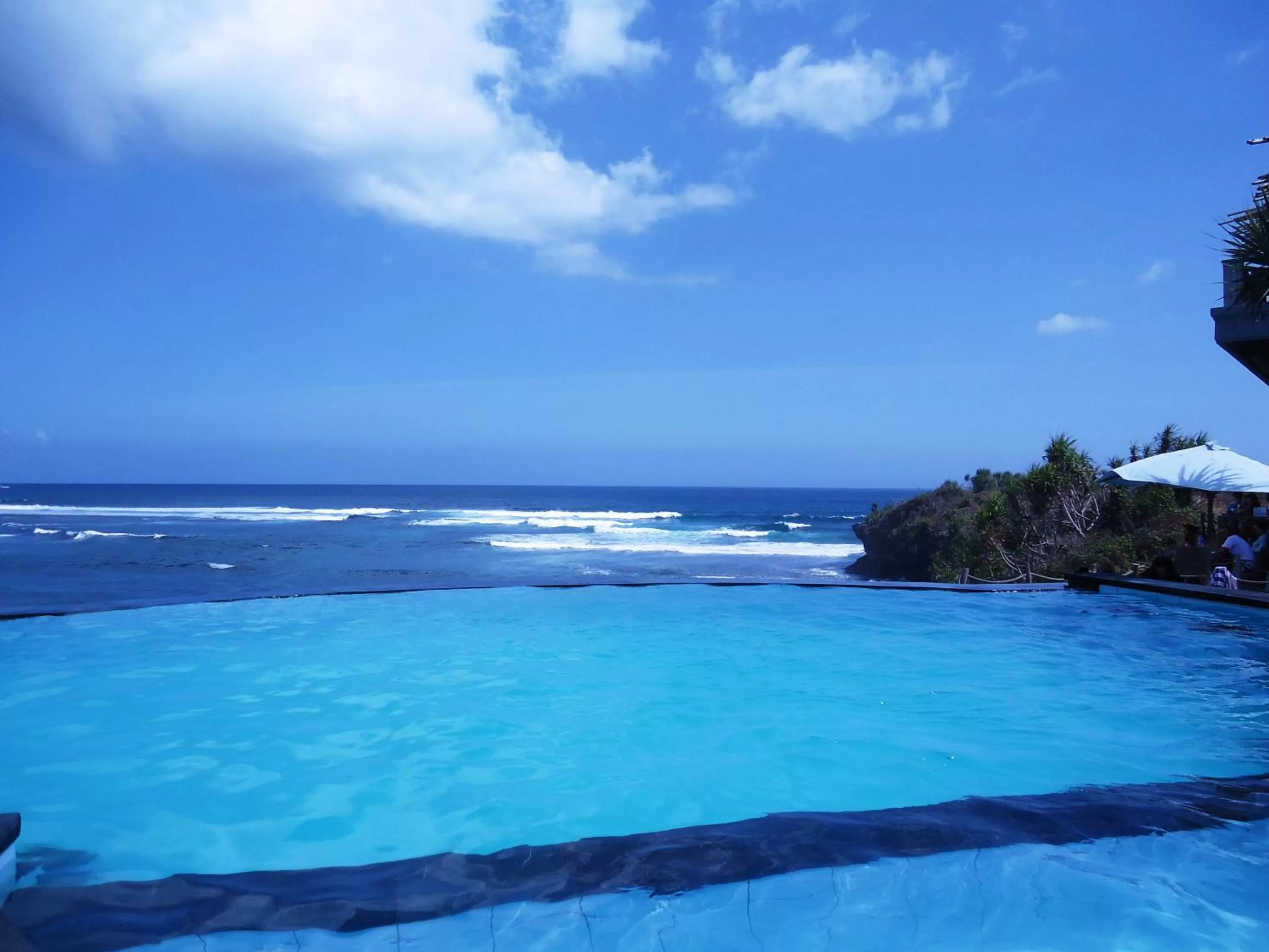 Day in Dream Beach Huts