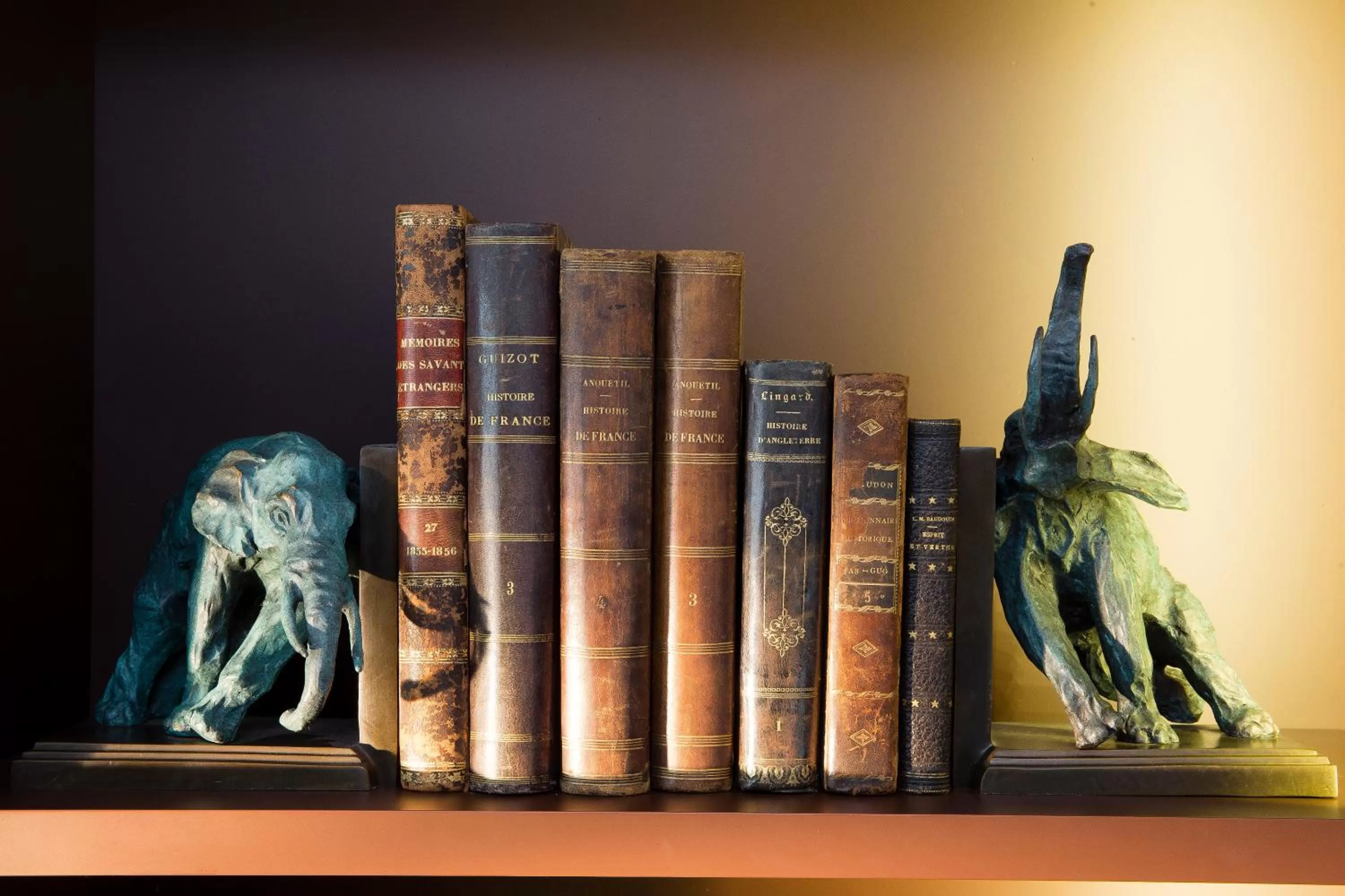 Decorative detail in Hotel Monge