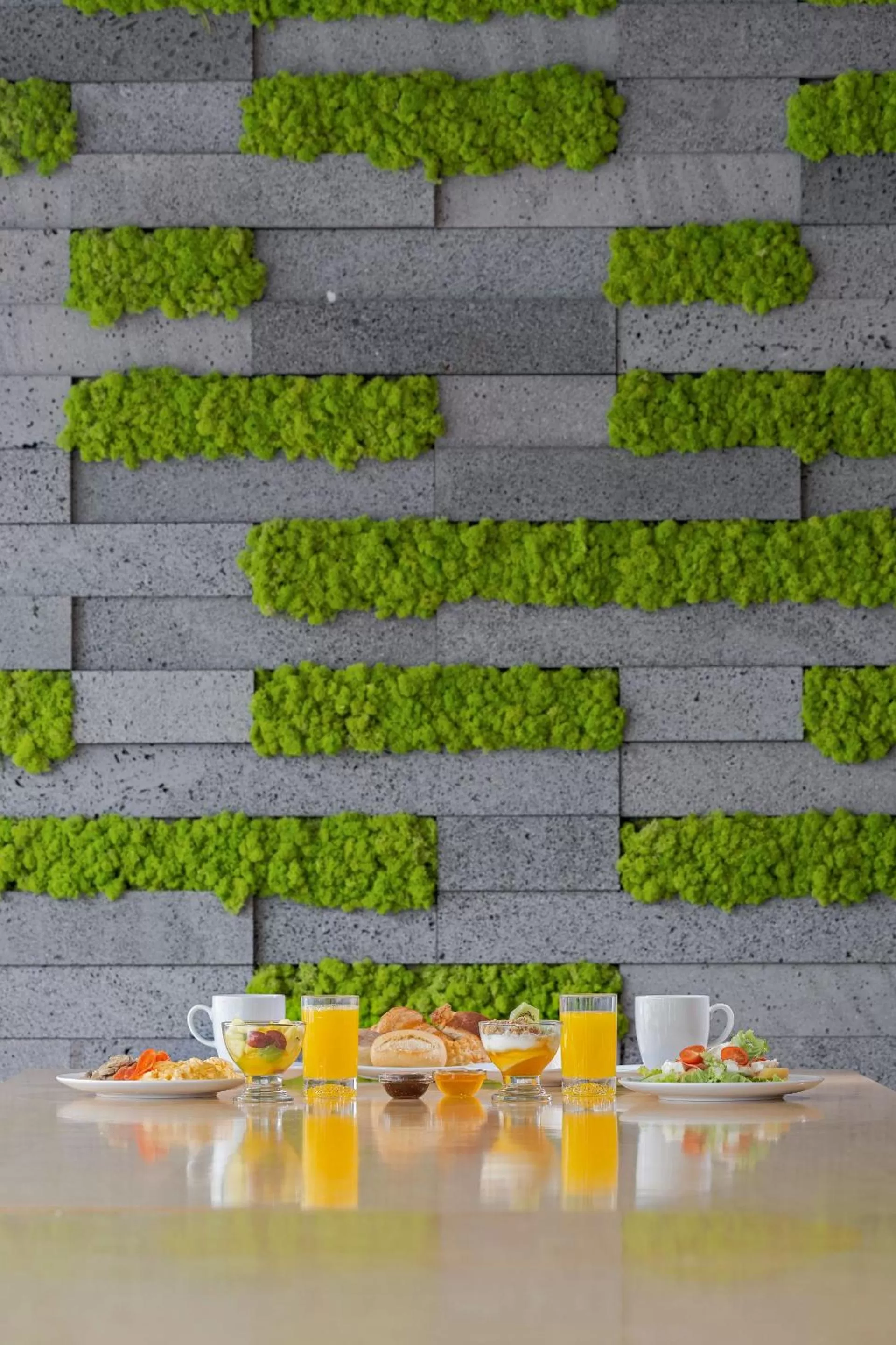 Lounge or bar in Neat Hotel Avenida