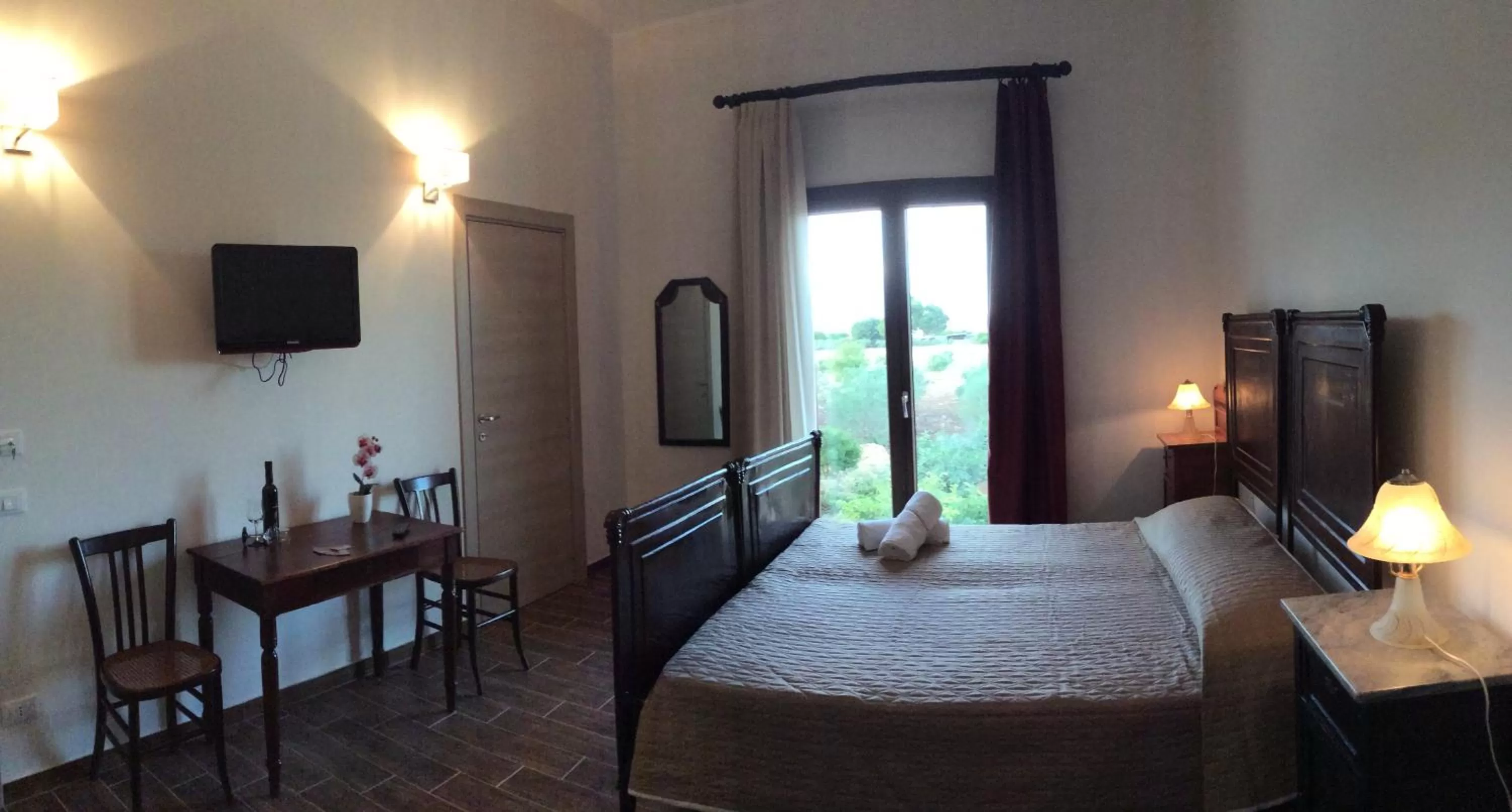 Bedroom, TV/Entertainment Center in B&B SiciliAntica