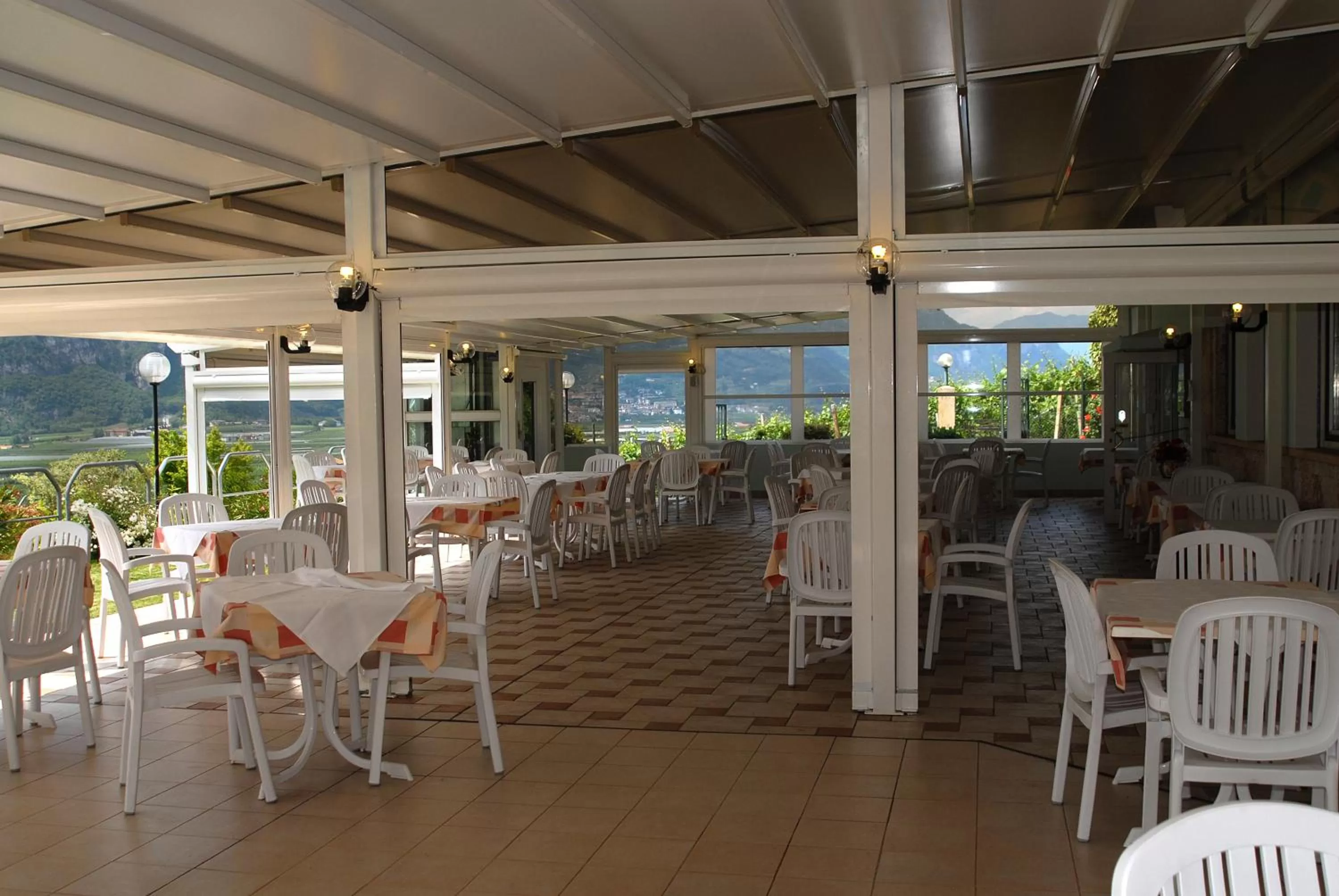 Lounge or bar in Hotel Karinhall