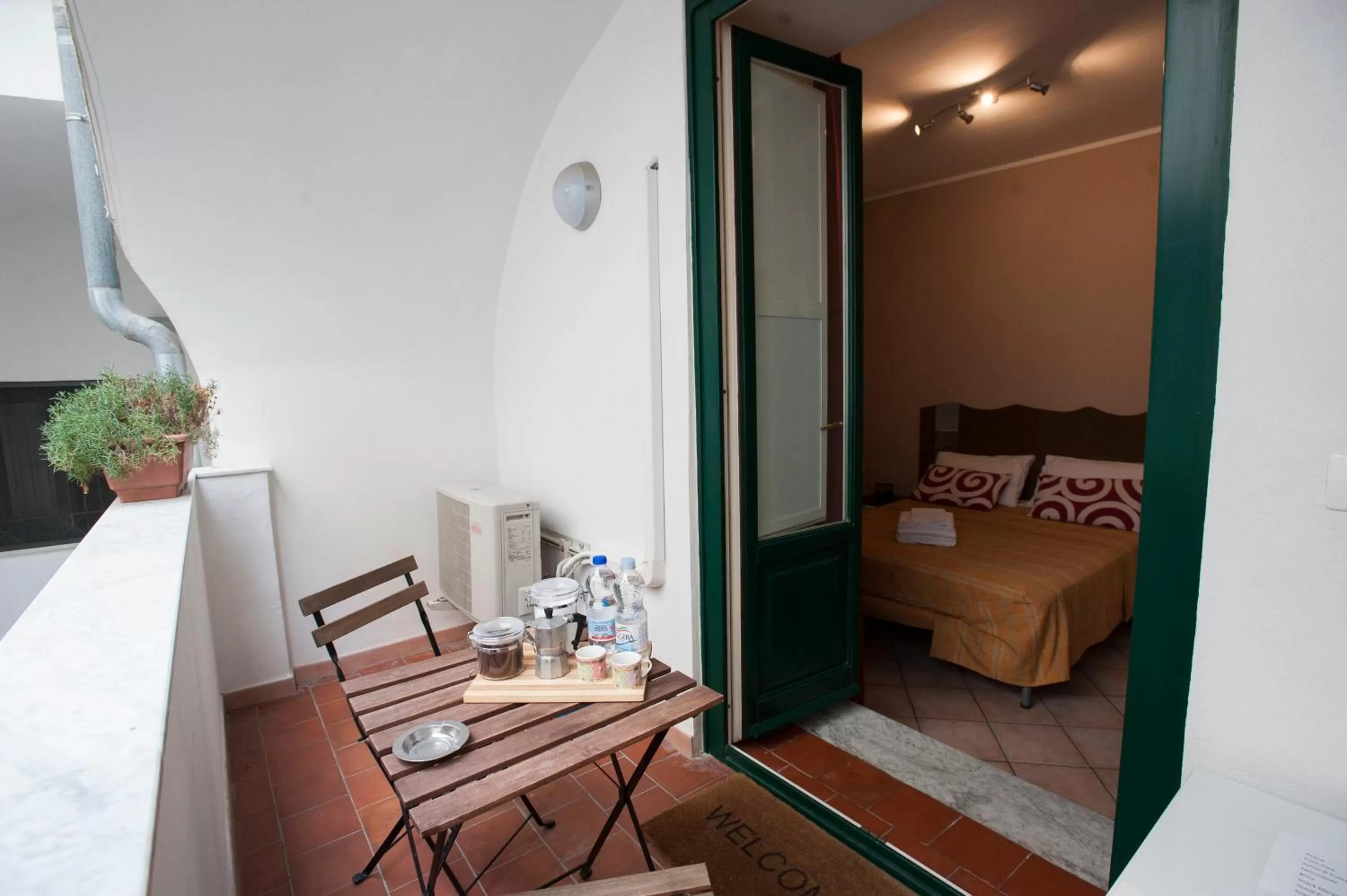 People, Bed in Monreal Rooms Salerno
