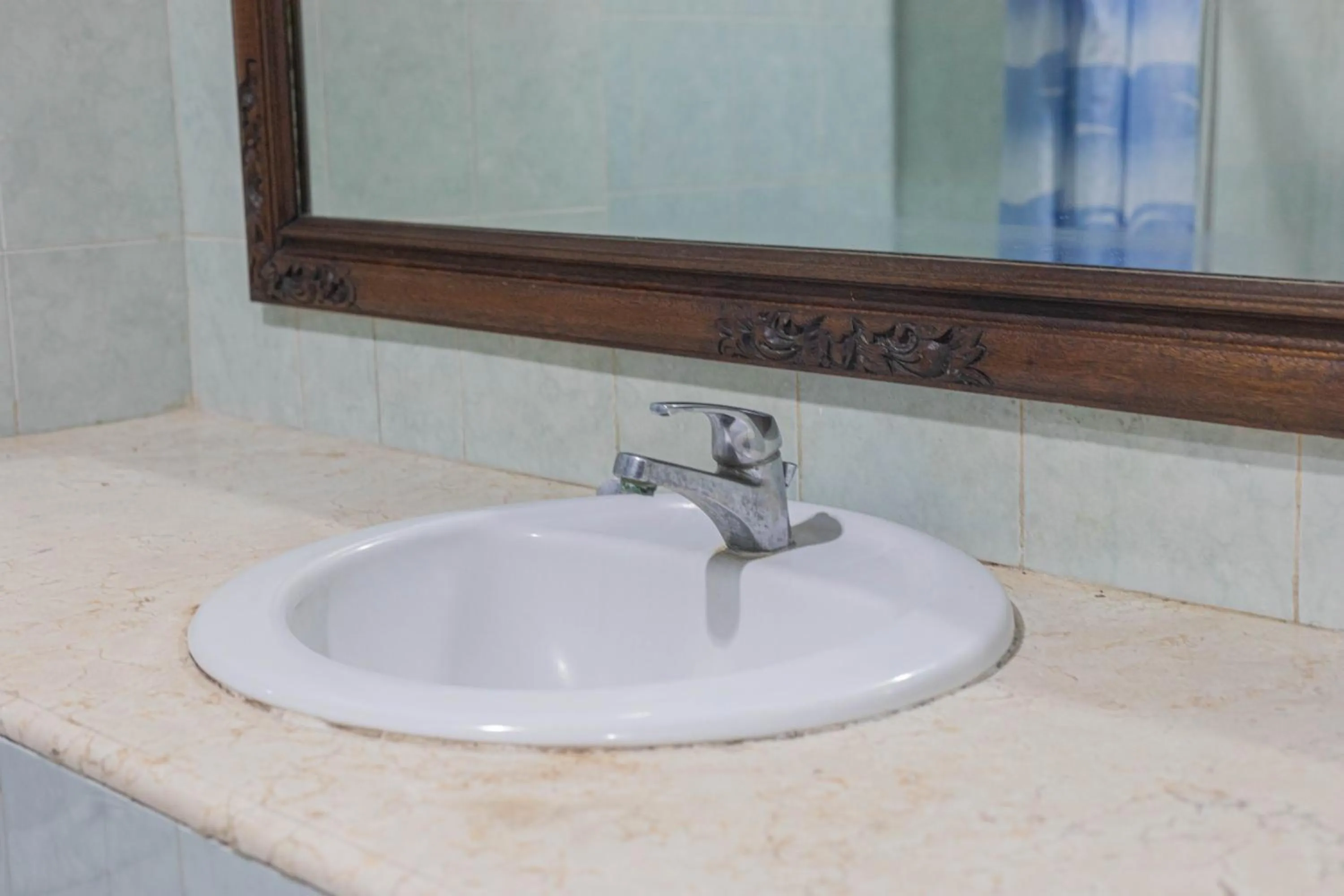 Bathroom in Puri Mango Guest House Sanur