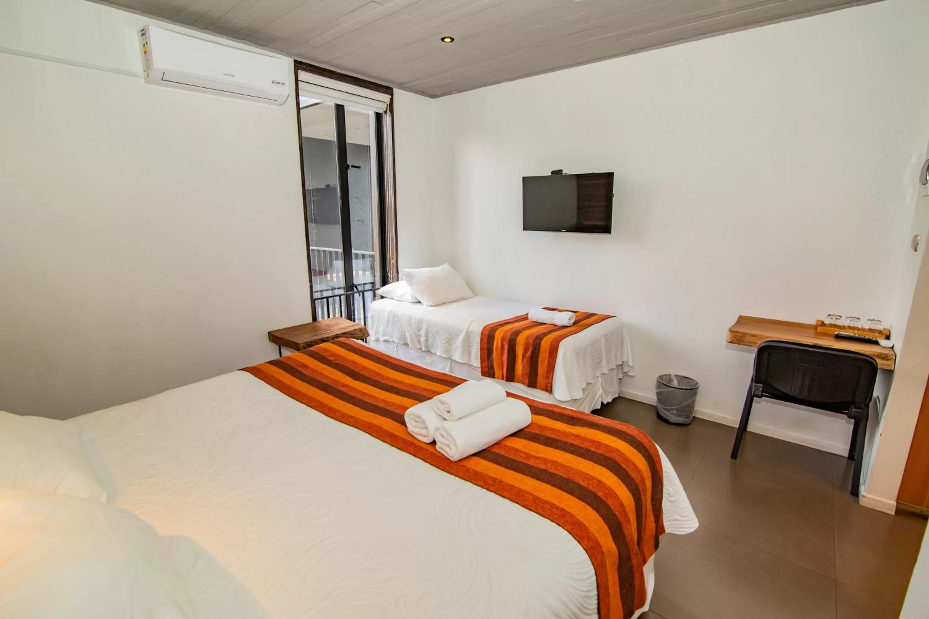 Bed in Hotel Cumbres del Sur