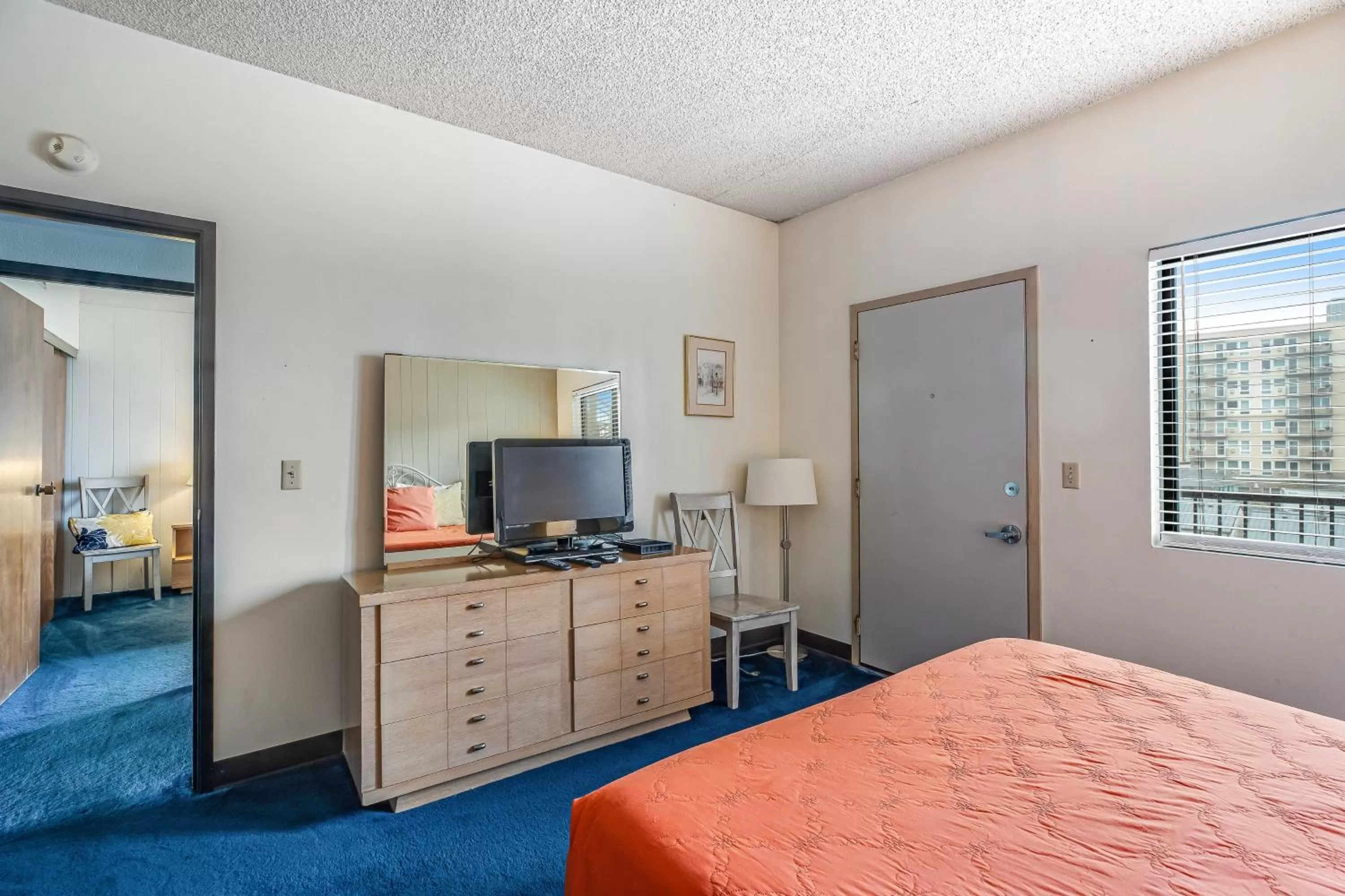 TV/Entertainment Center in Sand & Sea: Marine Dream (316)