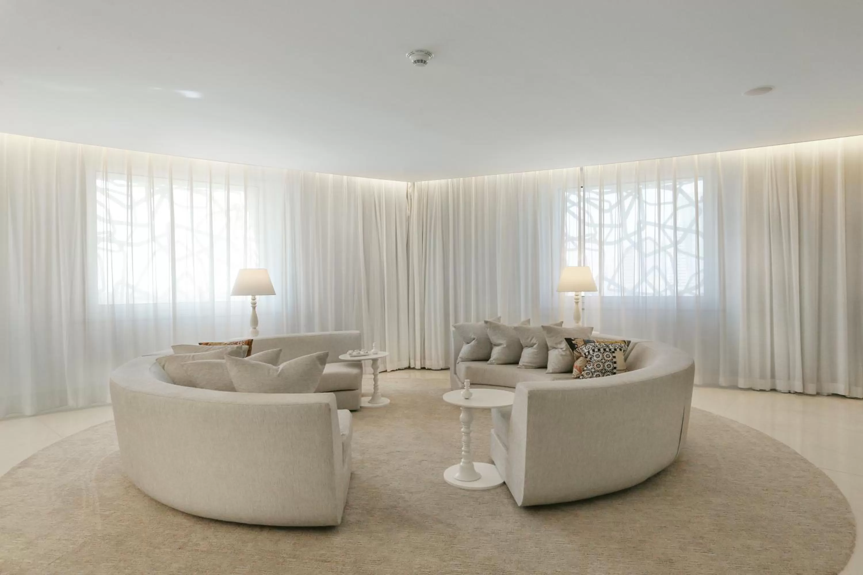 Living room in Mondrian Doha