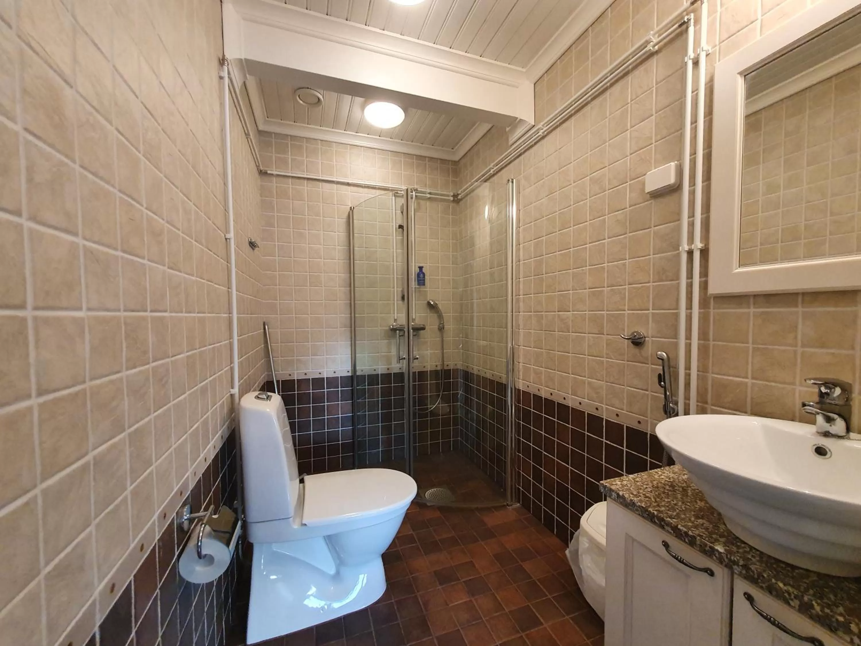 Bathroom in B&B Lomamokkila