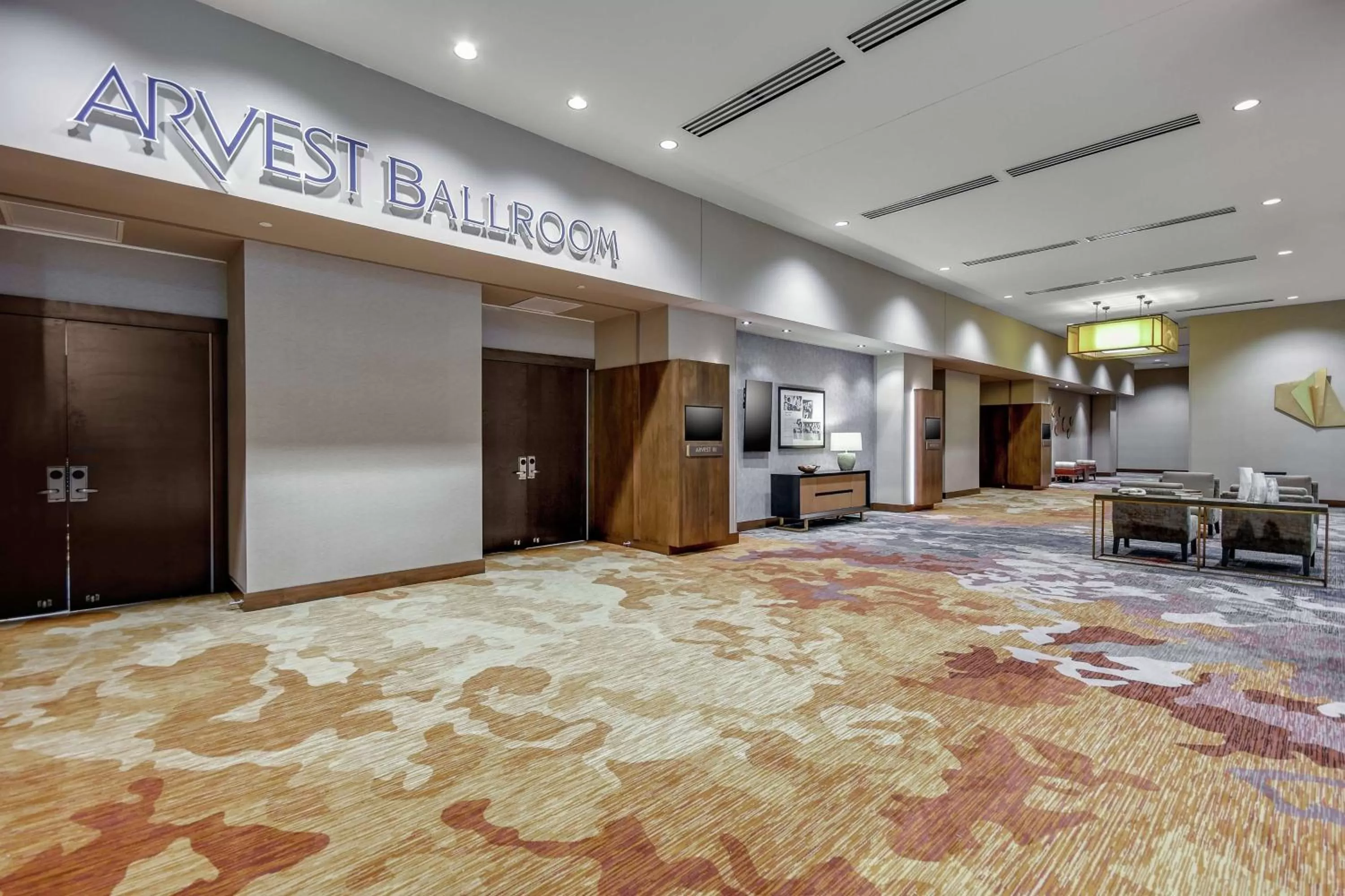 Meeting/conference room in Embassy Suites by Hilton Jonesboro Red Wolf Convention Center
