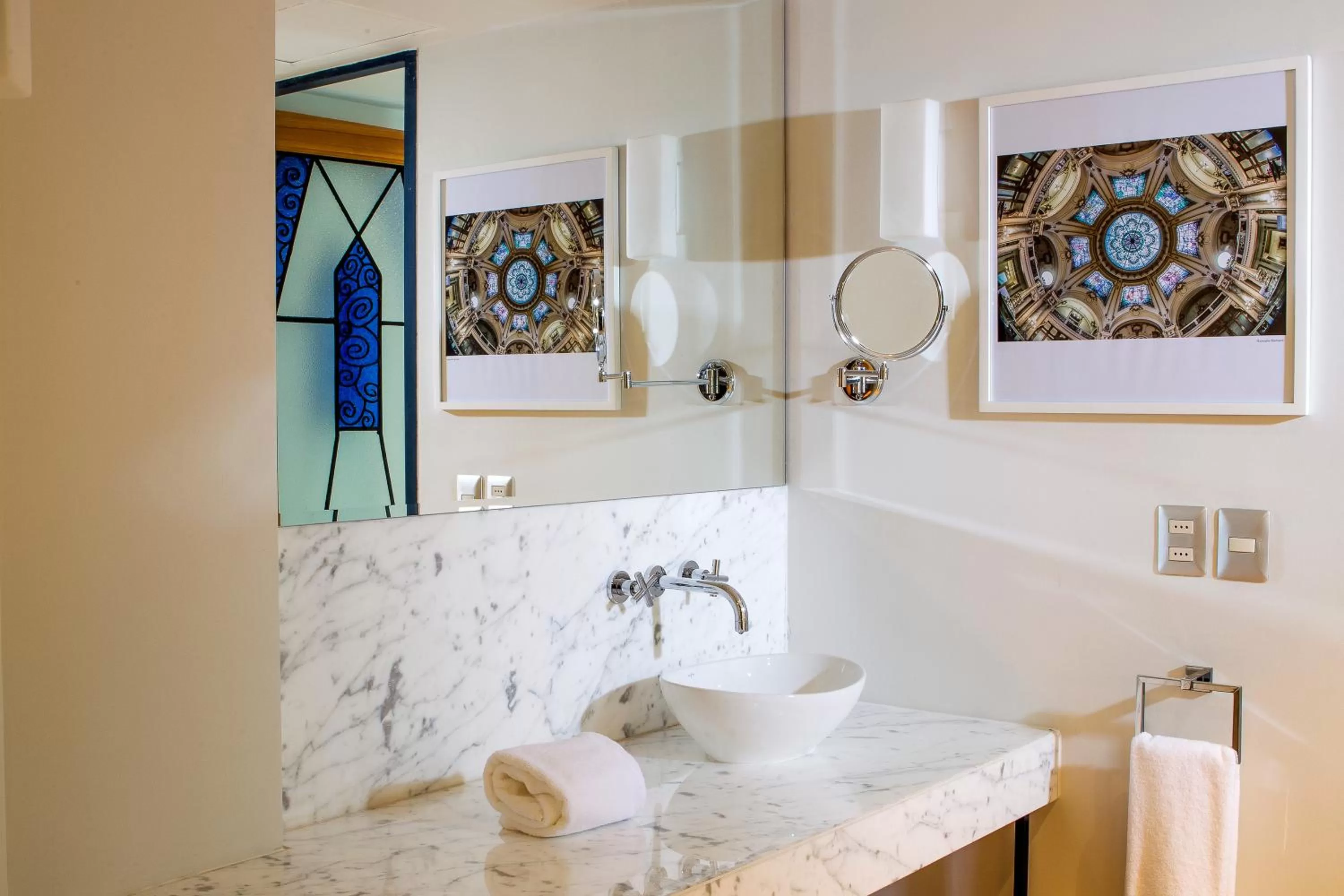 Superior Double or Twin Room in Hotel Luciano K