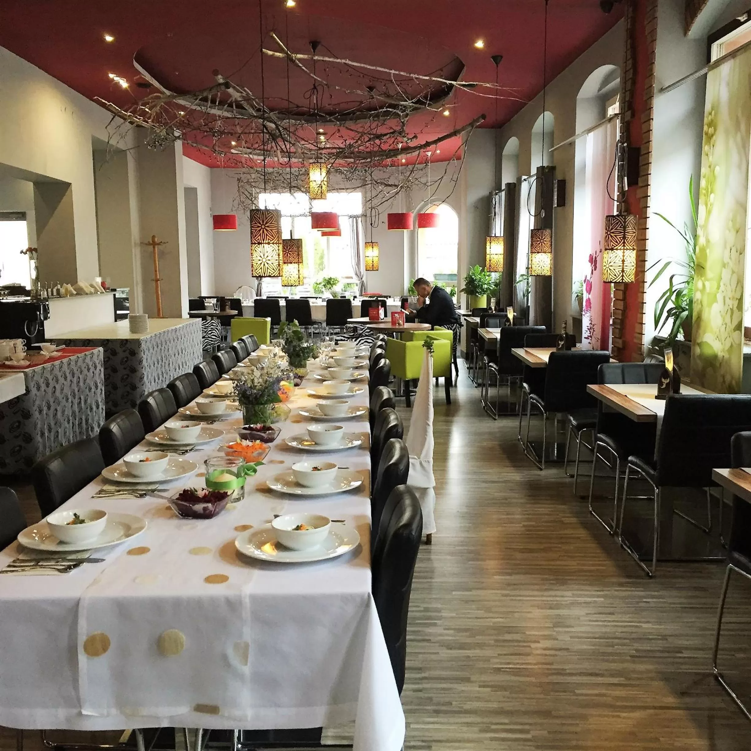 Restaurant/places to eat in Grand Boutique Hotel - dawny Hotel Kaliski Ratuszowy