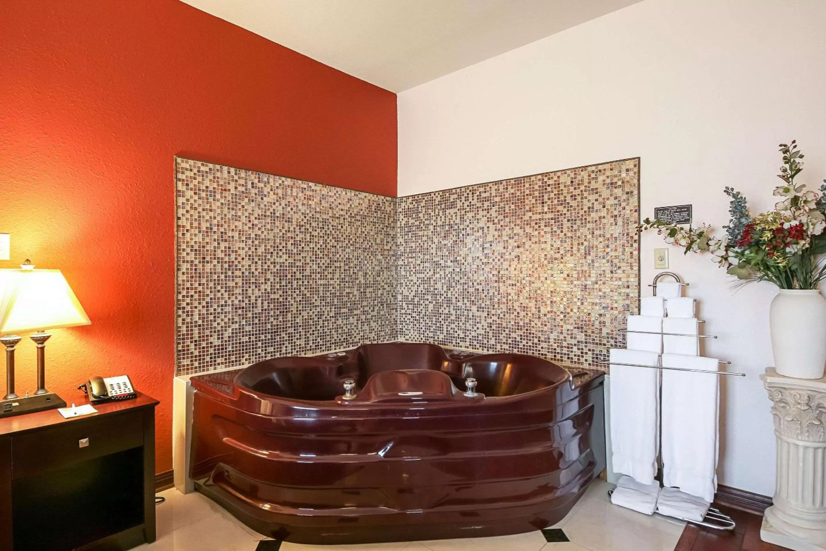 Photo of the whole room in Quality Inn Kingsville Hwy 77