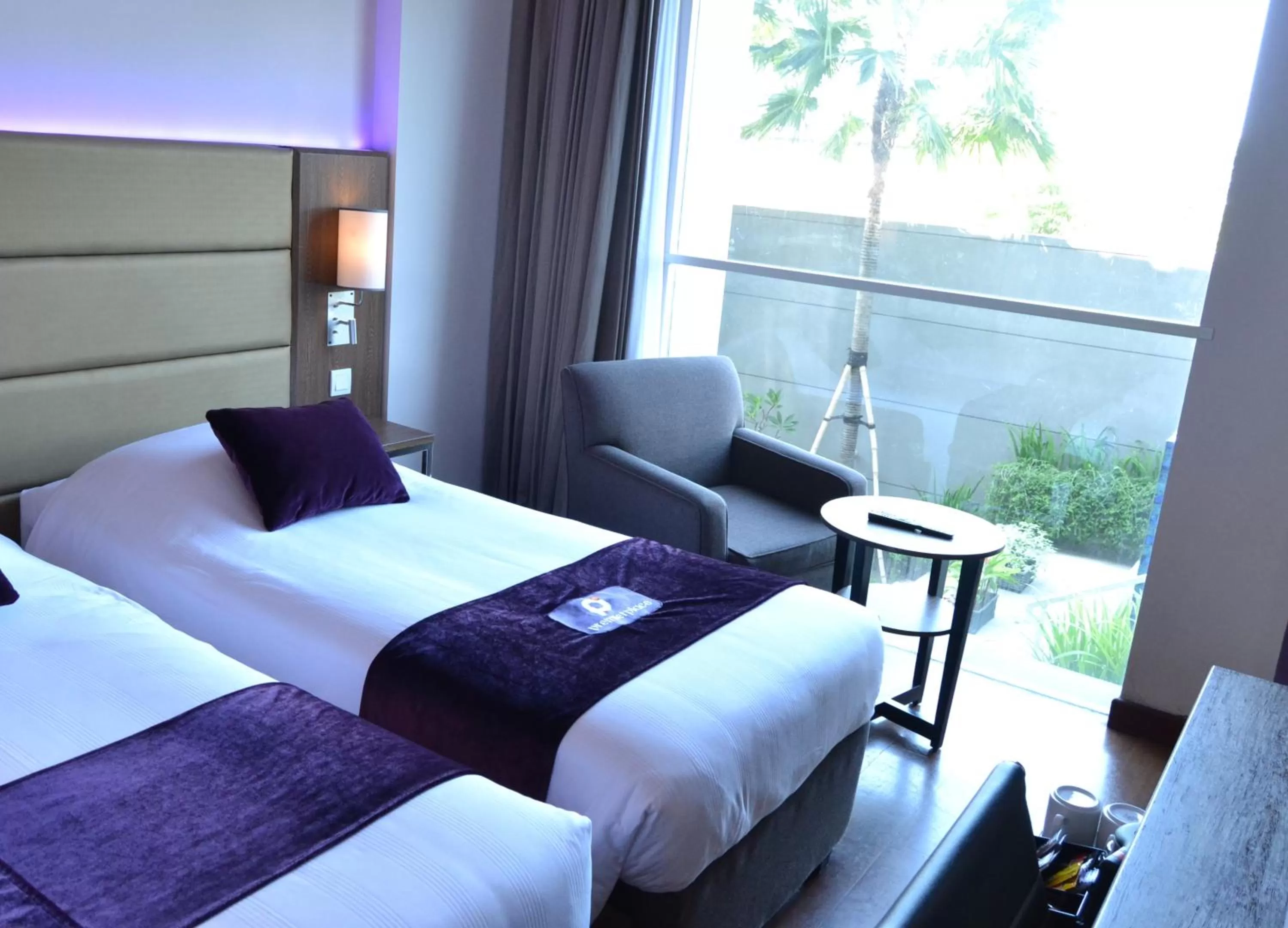 Bed in Premier Place Surabaya Airport