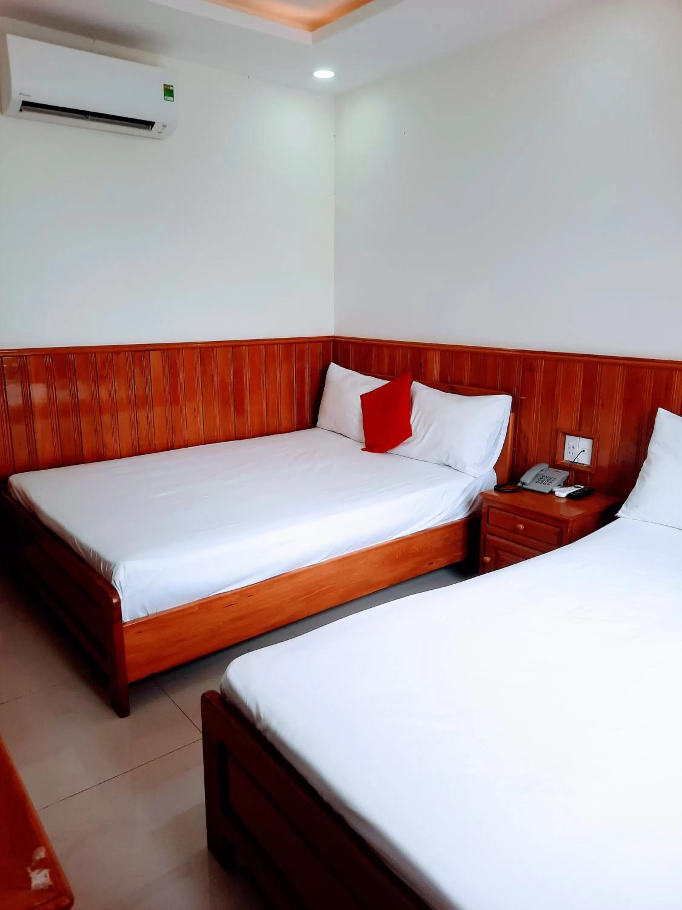 Bed in Thien Truong Hotel