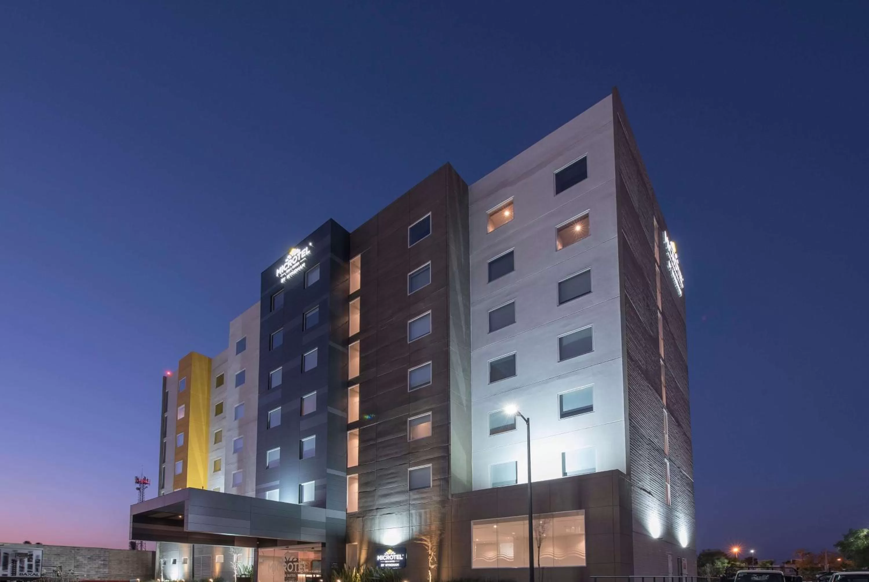 Microtel Inn & Suites by Wyndham Guadalajara Sur