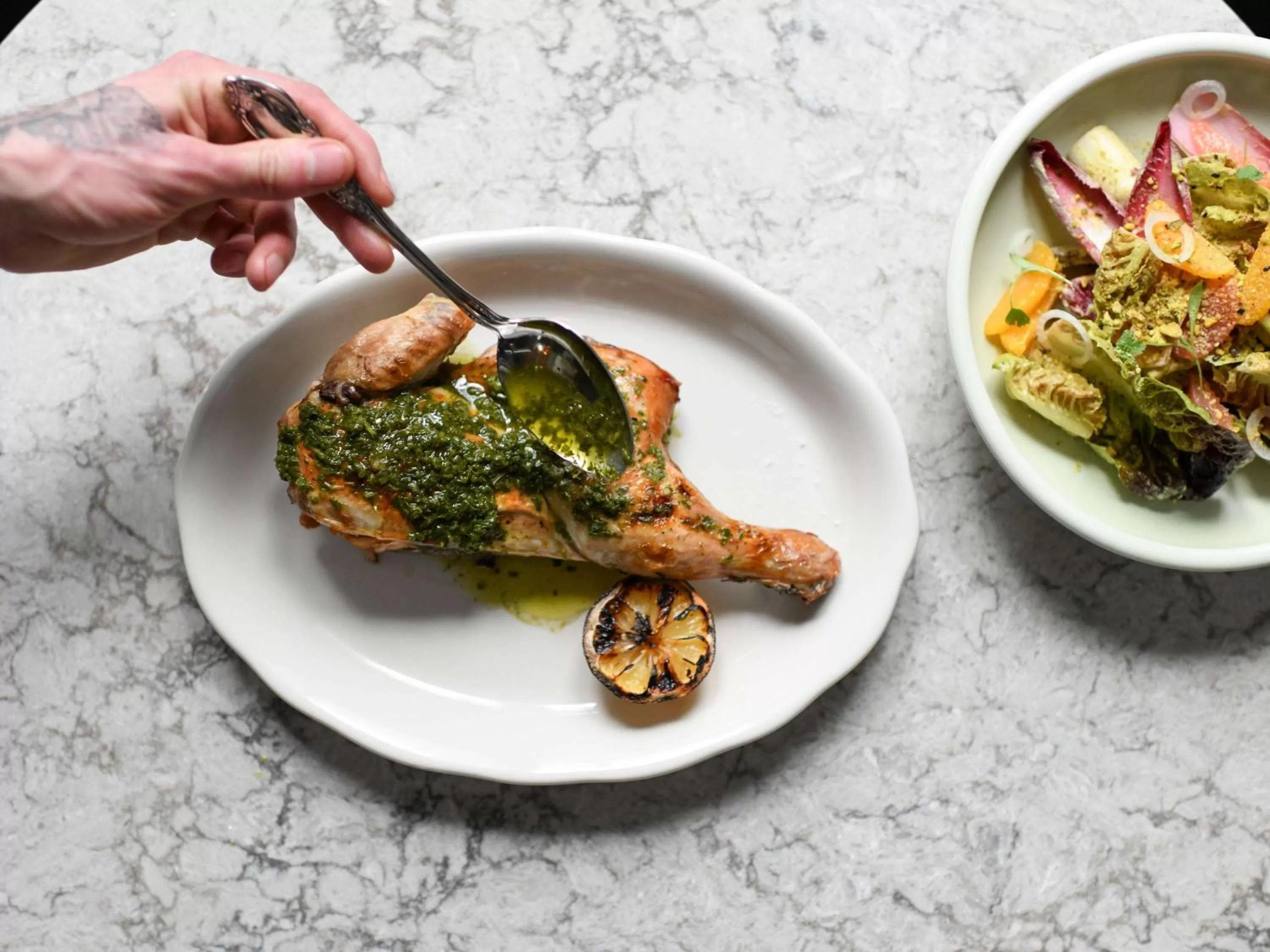 Restaurant/places to eat in Fairmont Palliser