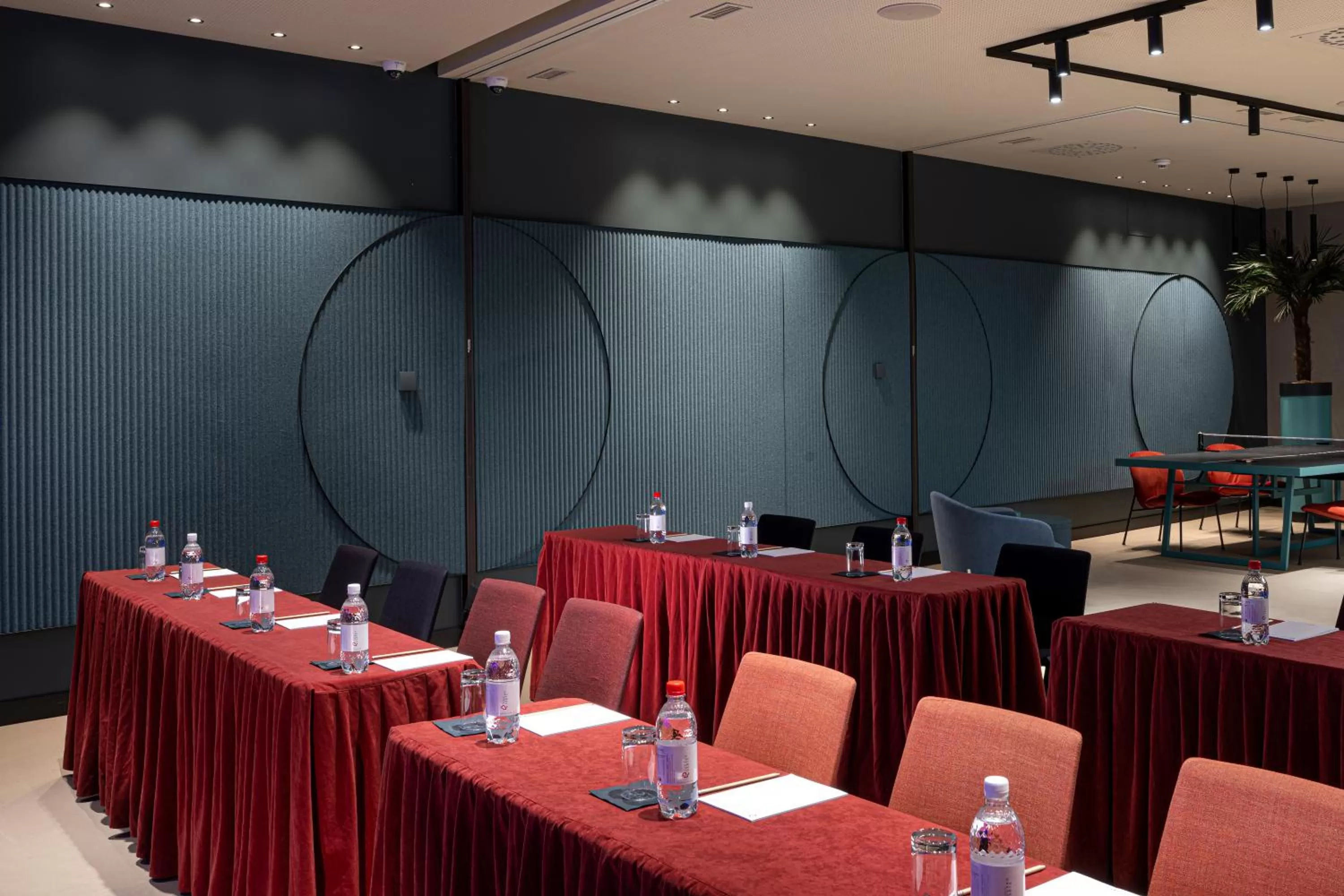 Meeting/conference room in LUGANODANTE Boutique & Lifestyle Hotel