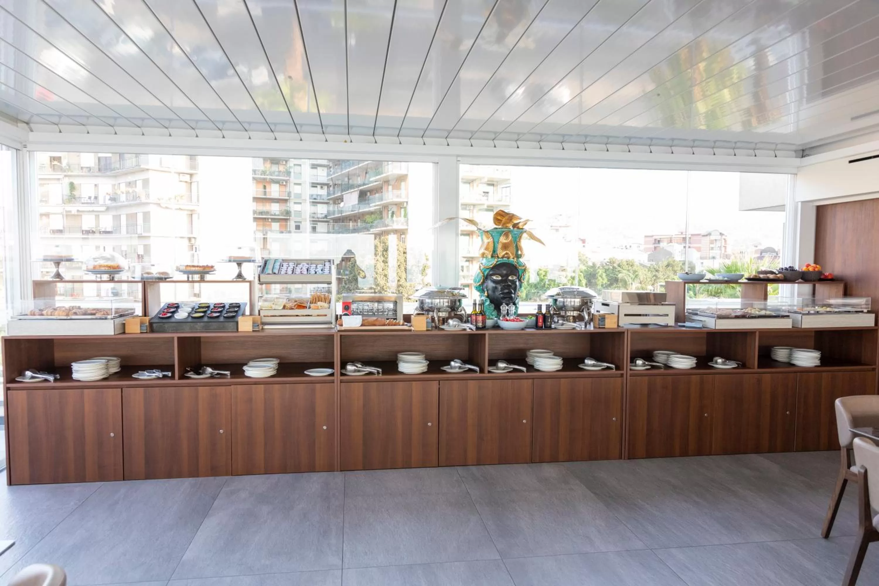 Restaurant/places to eat in Plaza Hotel Catania