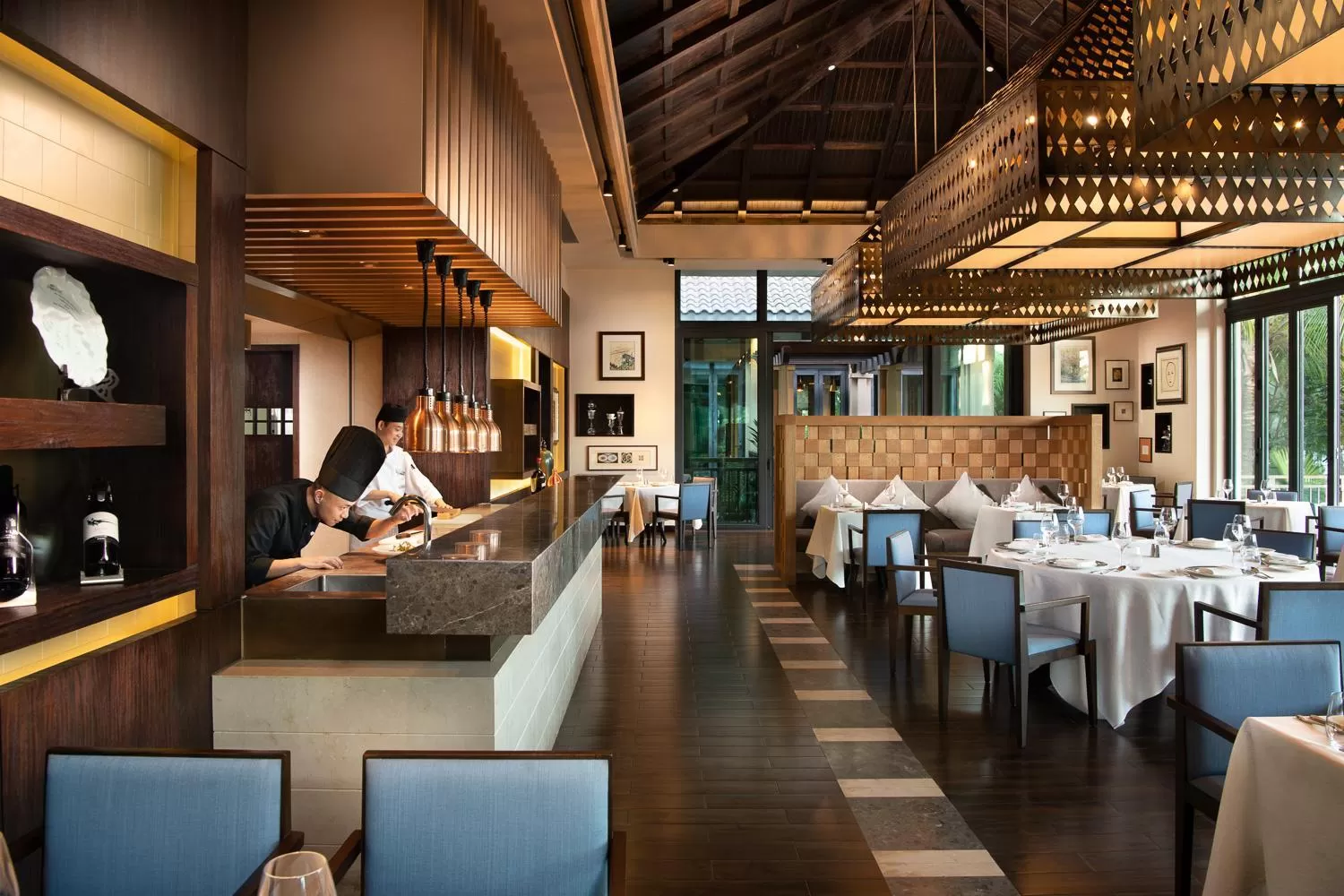 Restaurant/places to eat in Raffles Hainan Clear Water Bay