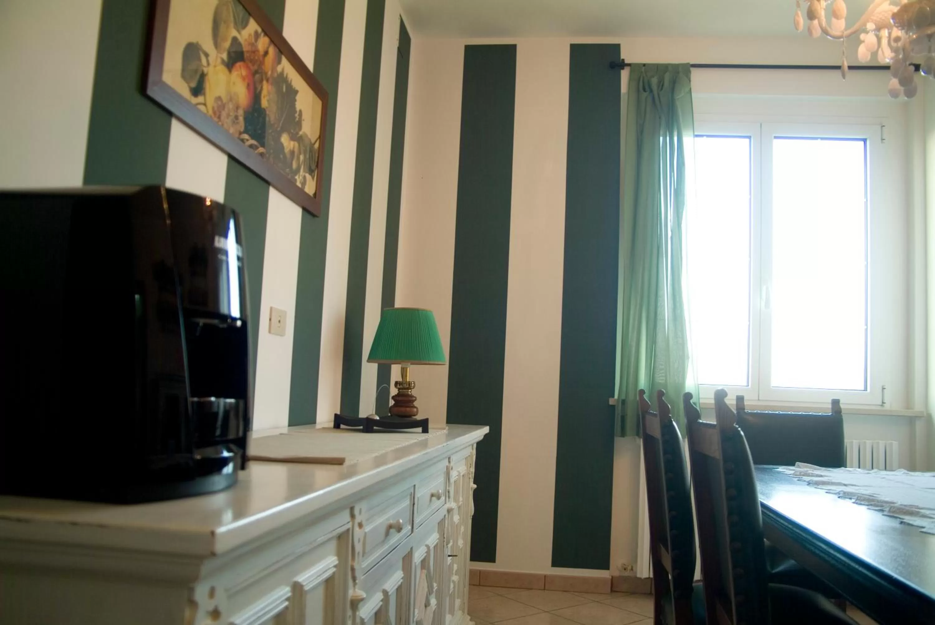 TV/Entertainment Center in B&B A Casa di Mael