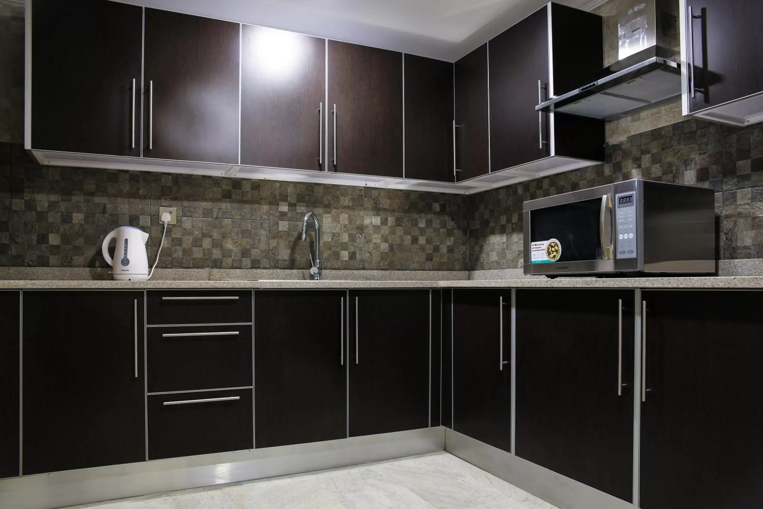 Junior Suite (Twin) in Adams Hotel Junior Suite (Twin) in Adams Hotel