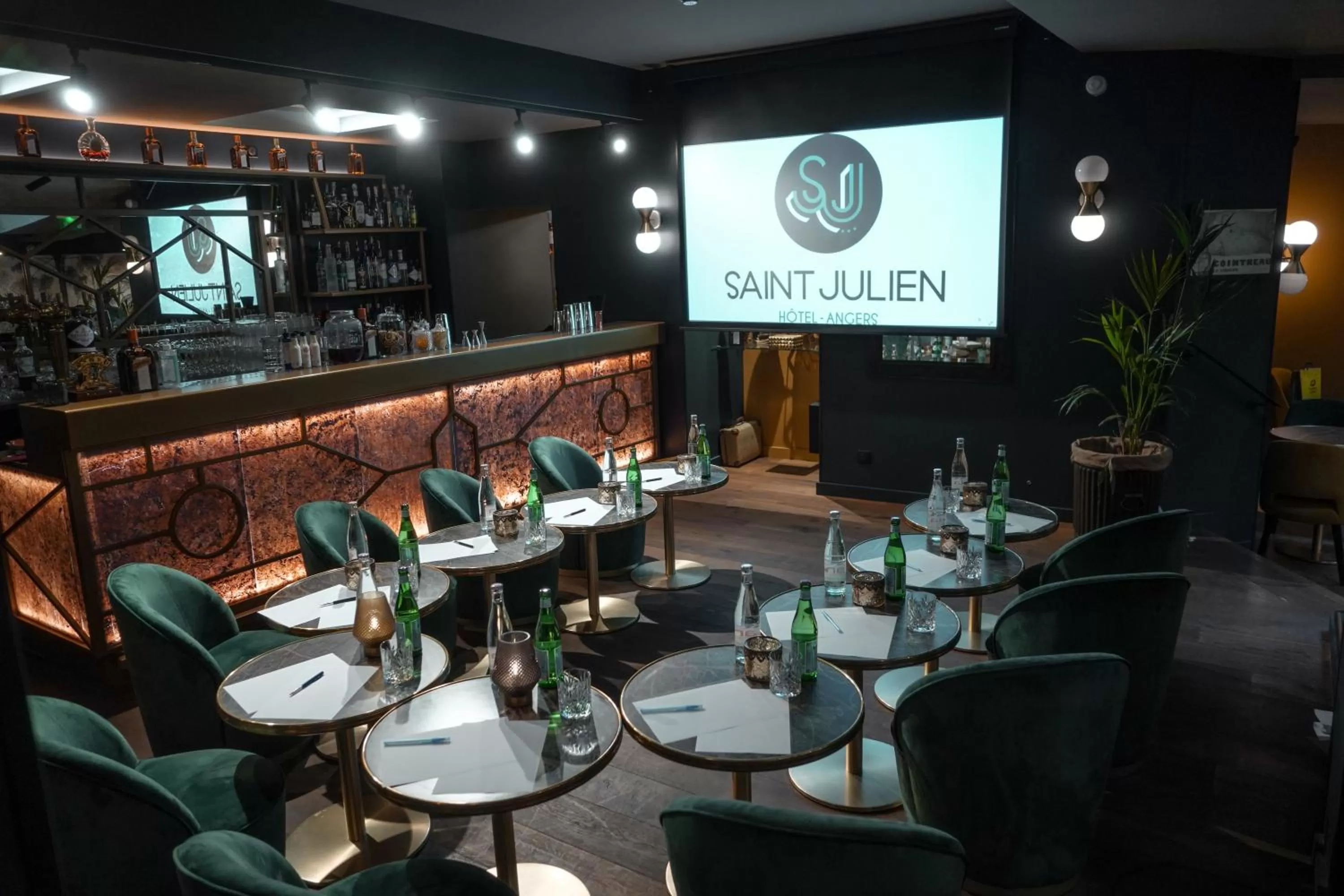 Place of worship in Hôtel Saint-Julien