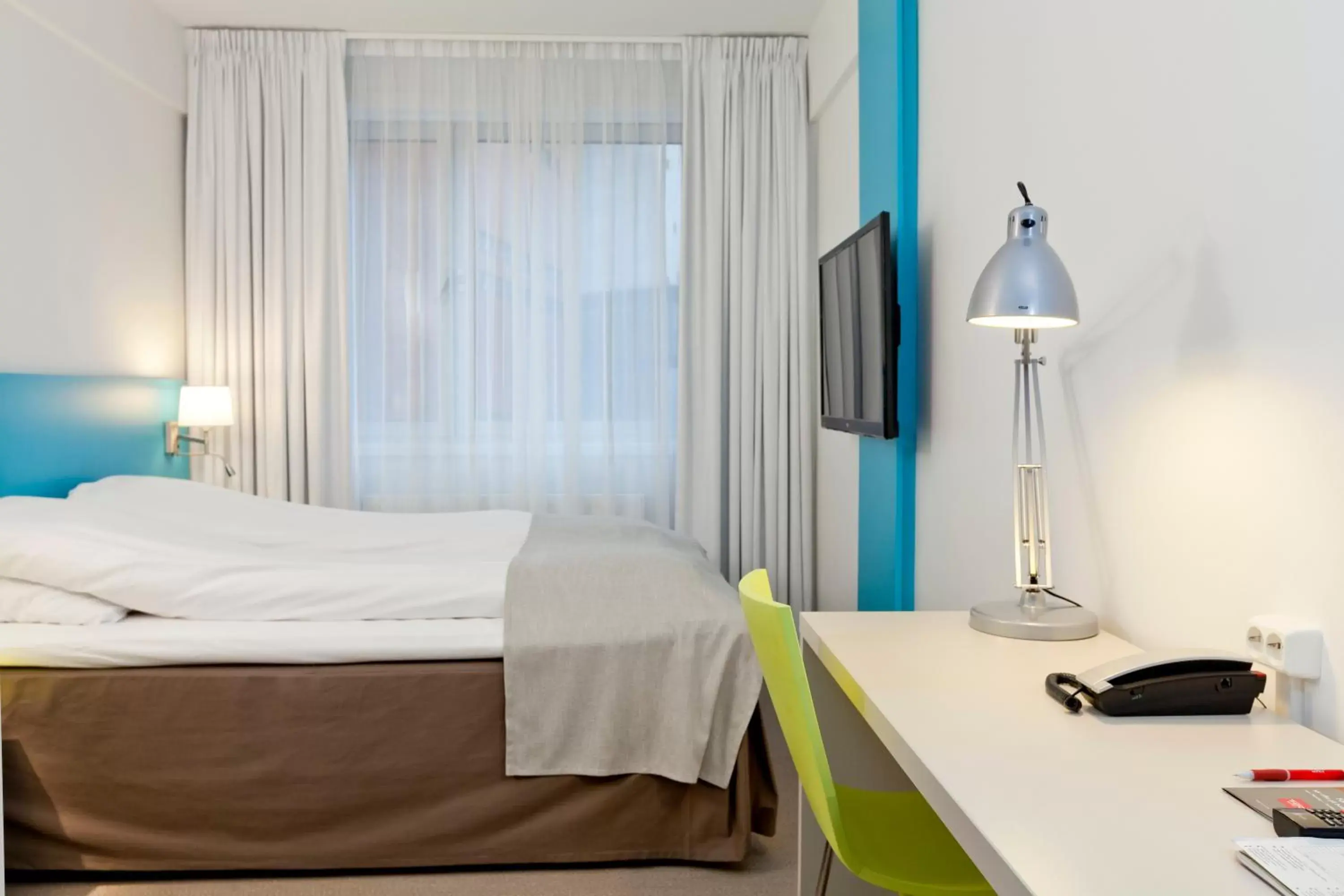 Standard Double Room in Thon Hotel Munch Standard Double Room in Thon Hotel Munch