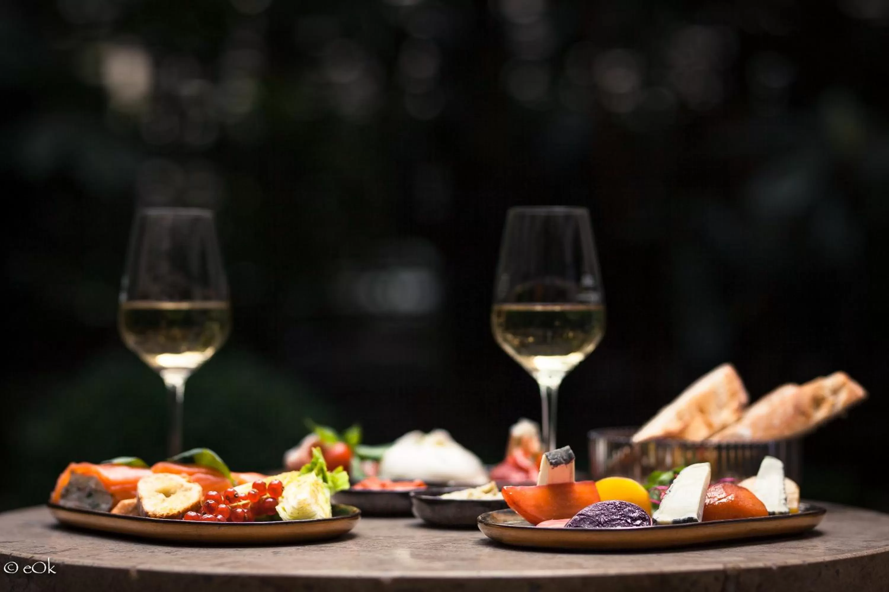 Food and drinks in B Montmartre