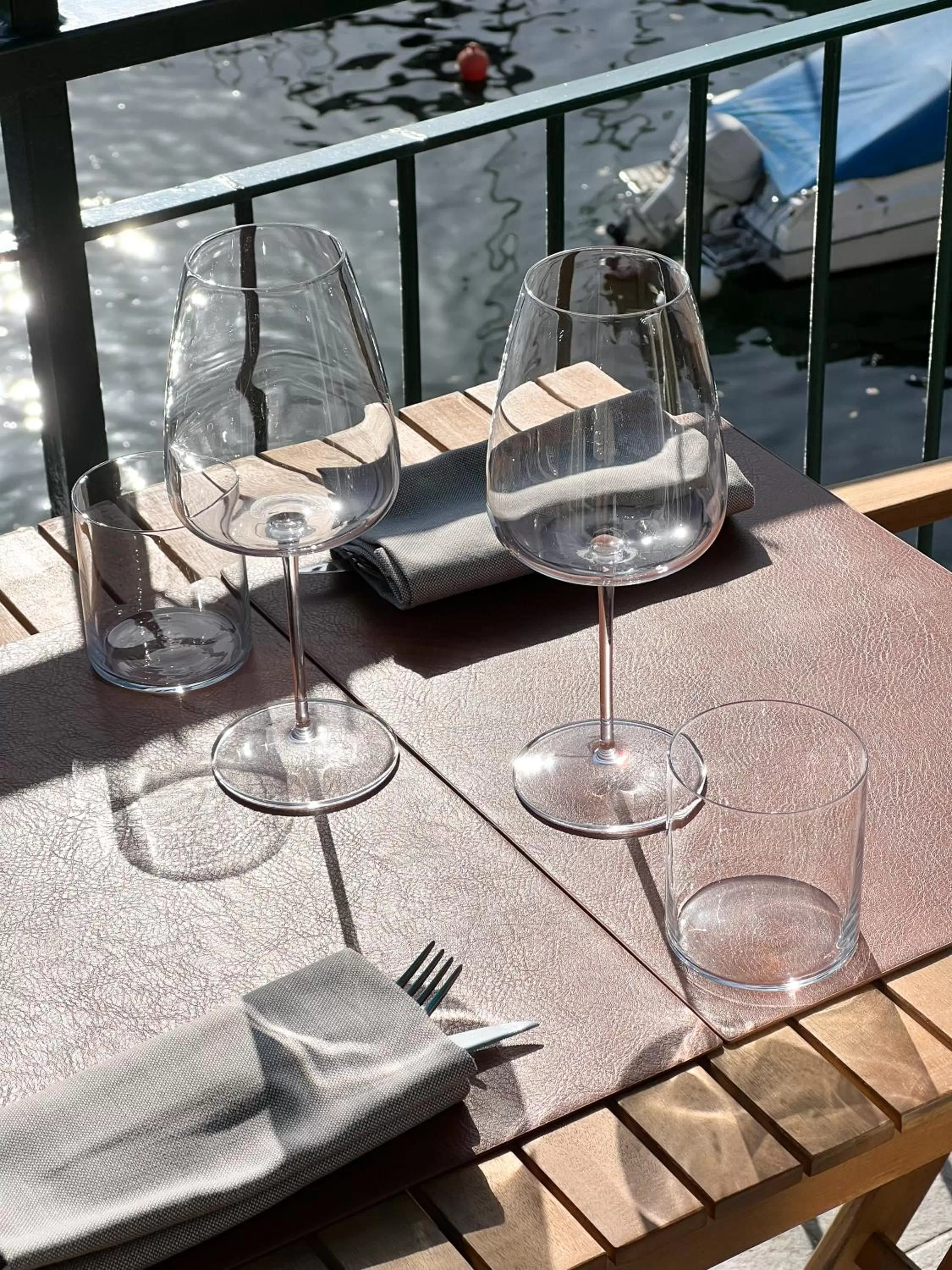 Restaurant/Places to Eat in La Dama del Porto