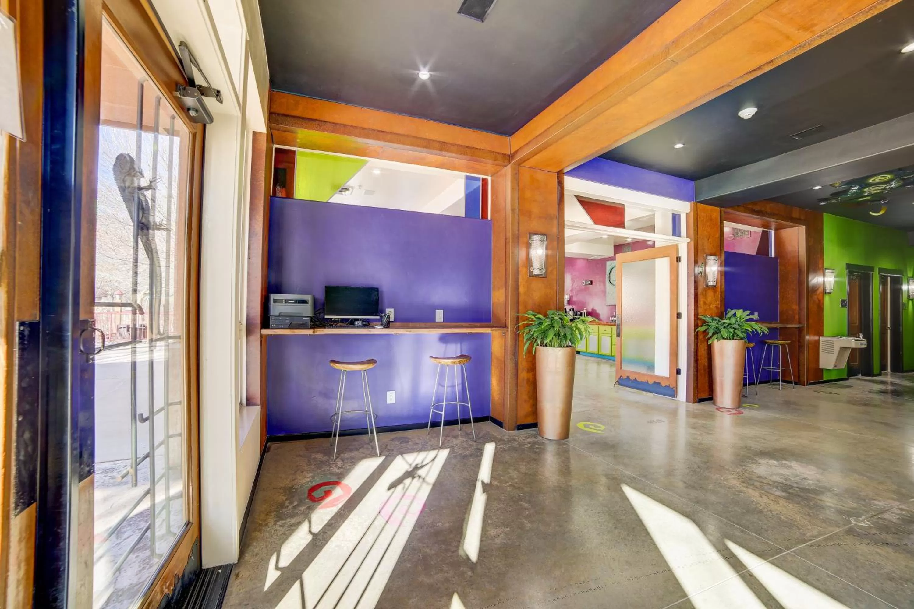 Business facilities in The Gonzo Inn