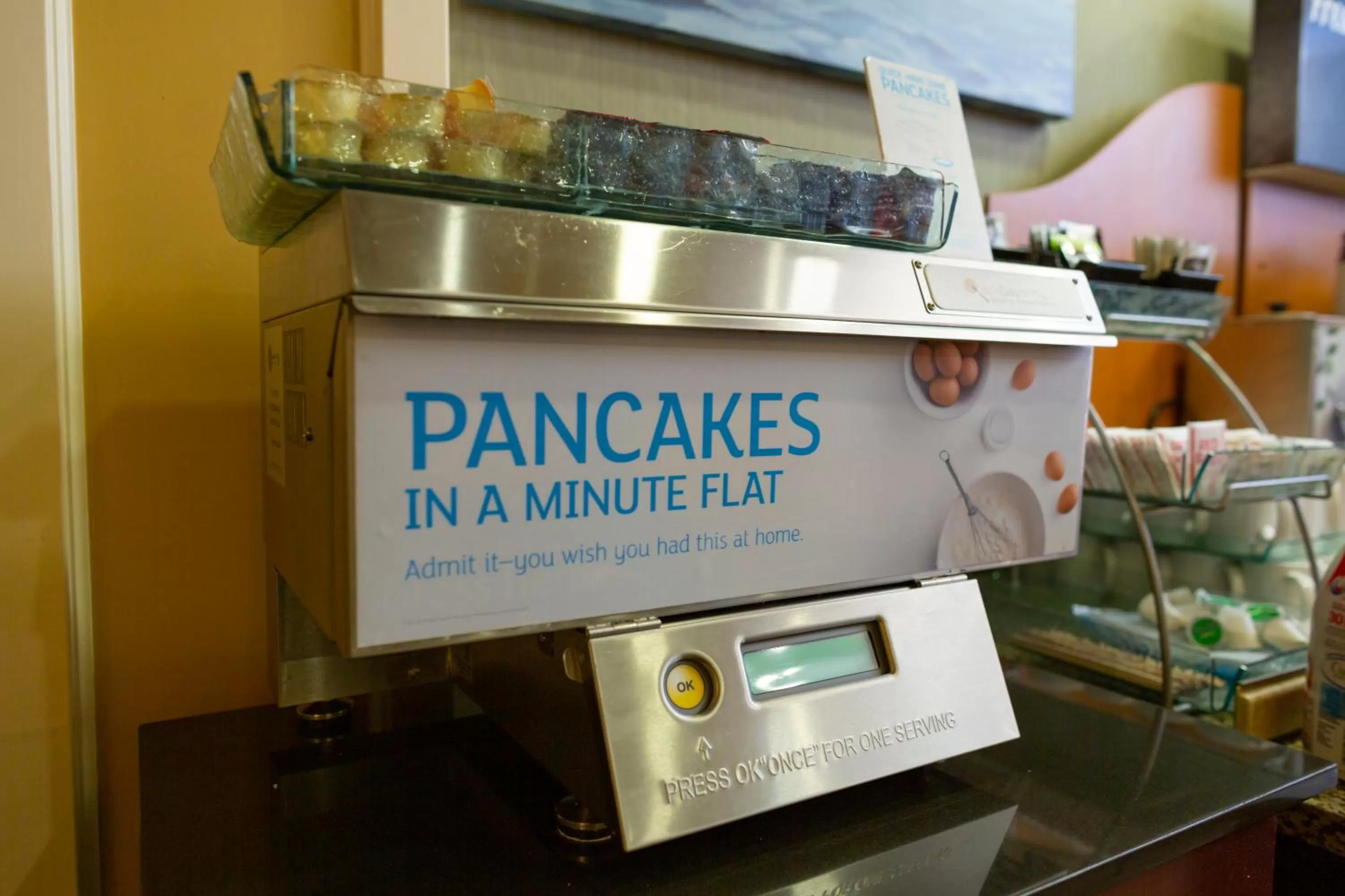 Continental breakfast in Bayview Hotel